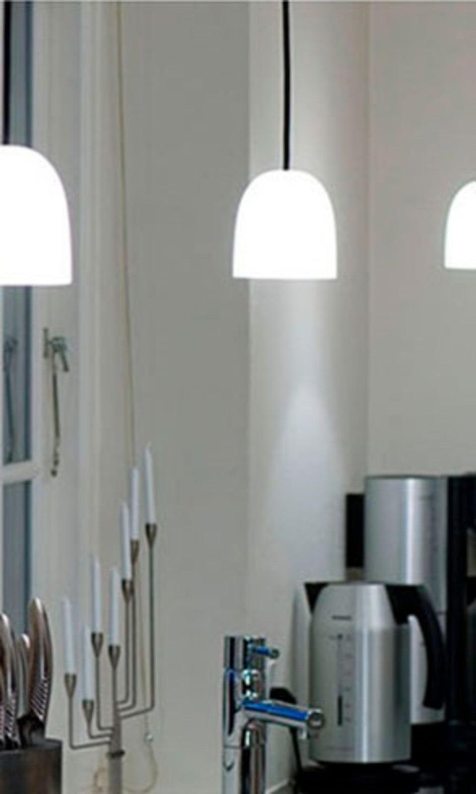 Super 115 Obesek Svetilka Opal/Rdeča Kabel - Piet Hein Super 115 Obesek Svetilka Opal/Rdeča Kabel - Piet Hein