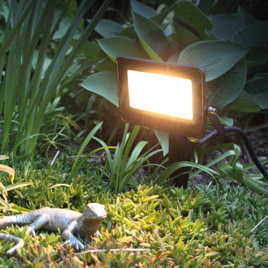 Prios Dagan foco LED exterior, sensor, solar