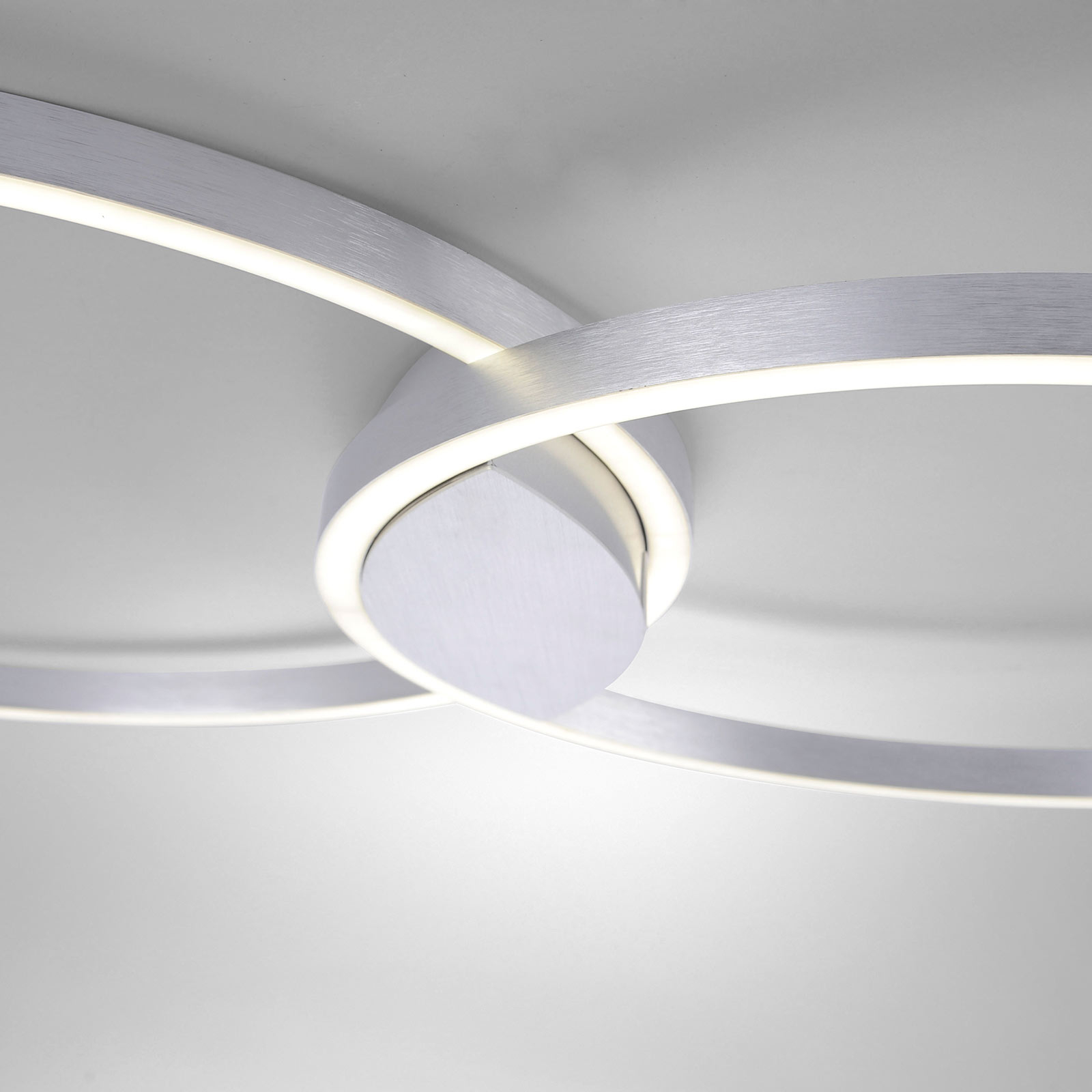 Paul Neuhaus Q-KATE plafonnier LED, 125 cm