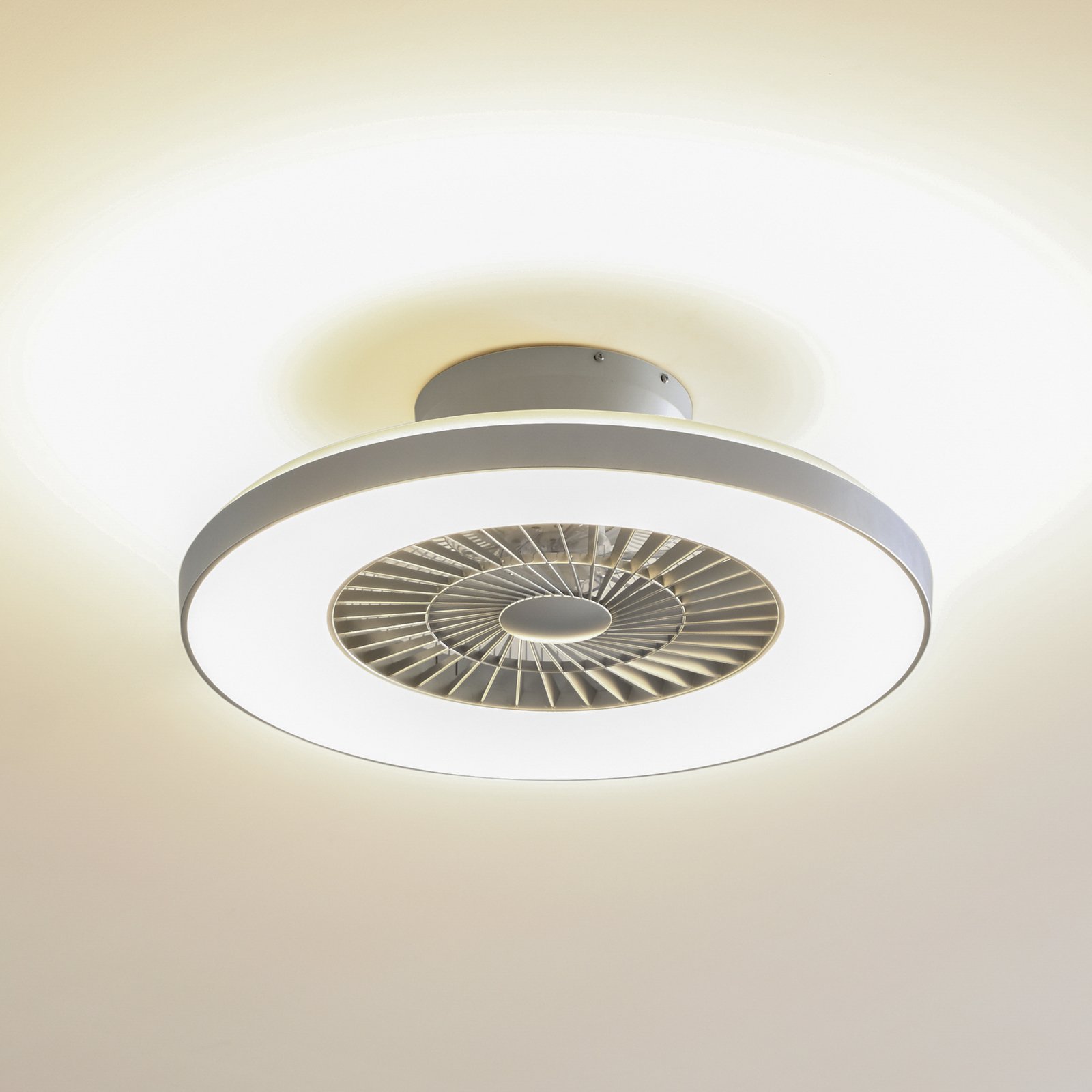 Lindby Smart LED ceiling fan Paavo, silver, quiet, Tuya