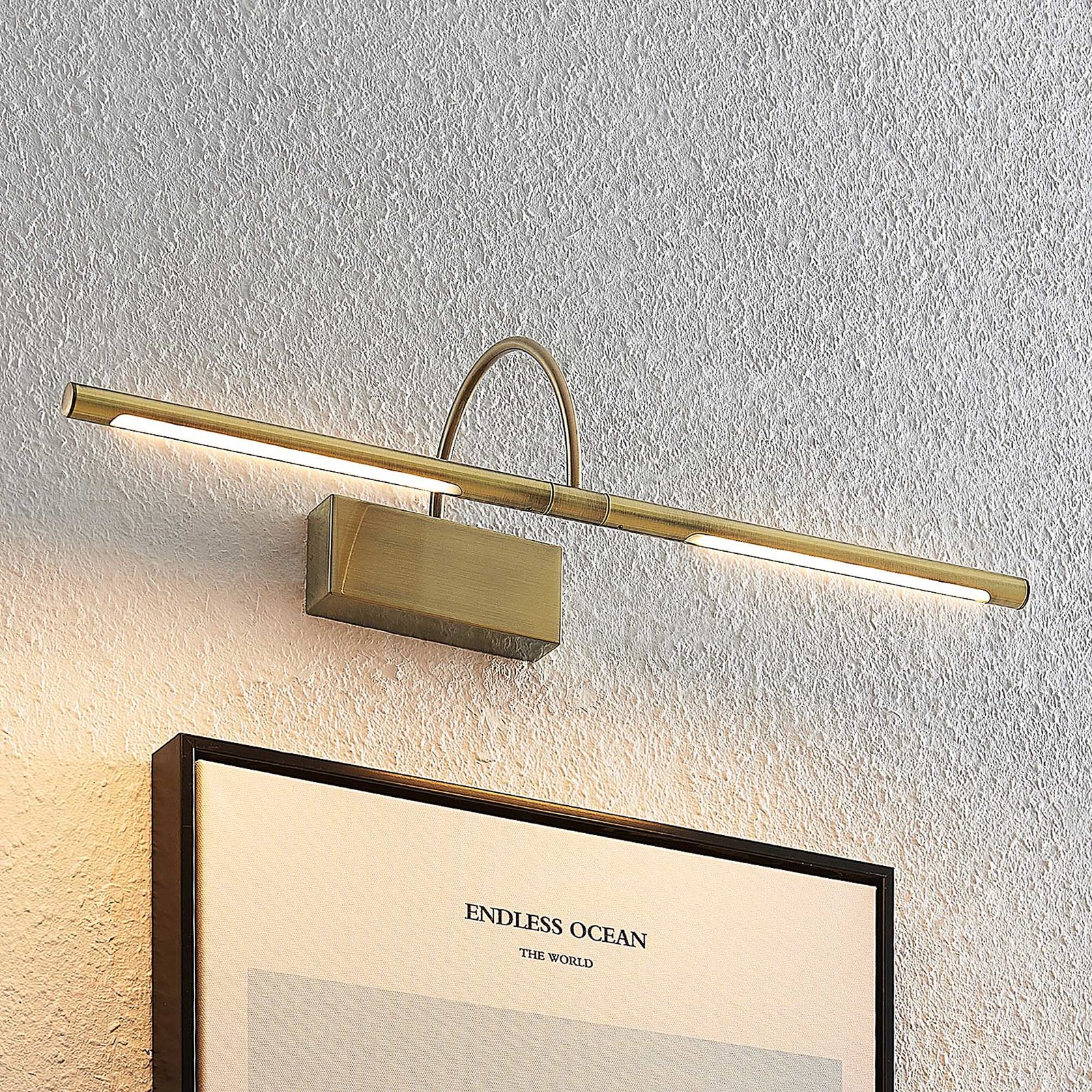 Lucande Fehmke LED képlámpa, antik sárgaréz