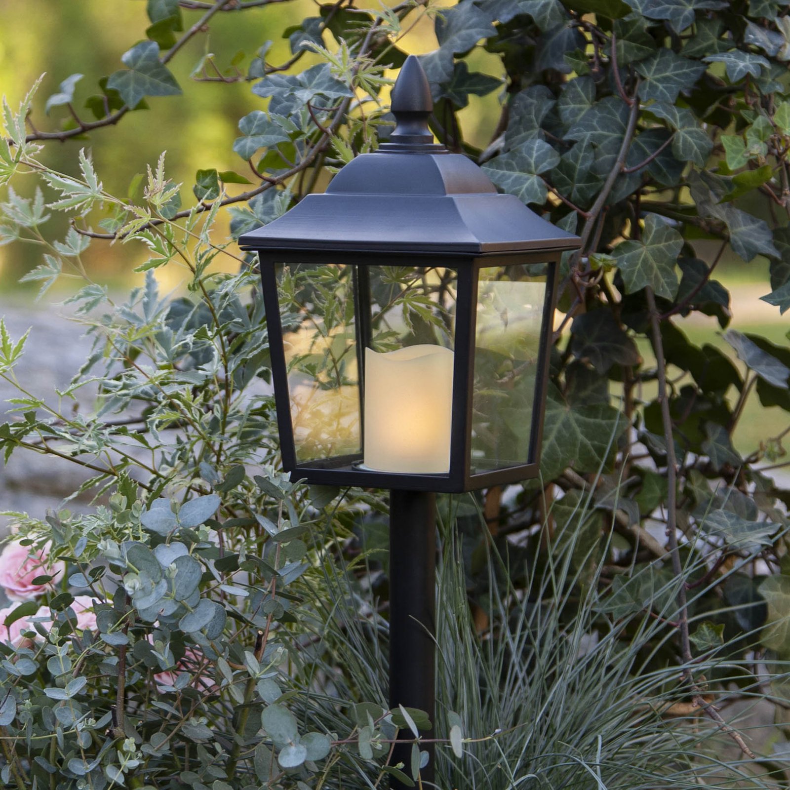 LED-Grablaterne Flame Lantern, Höhe 52 cm