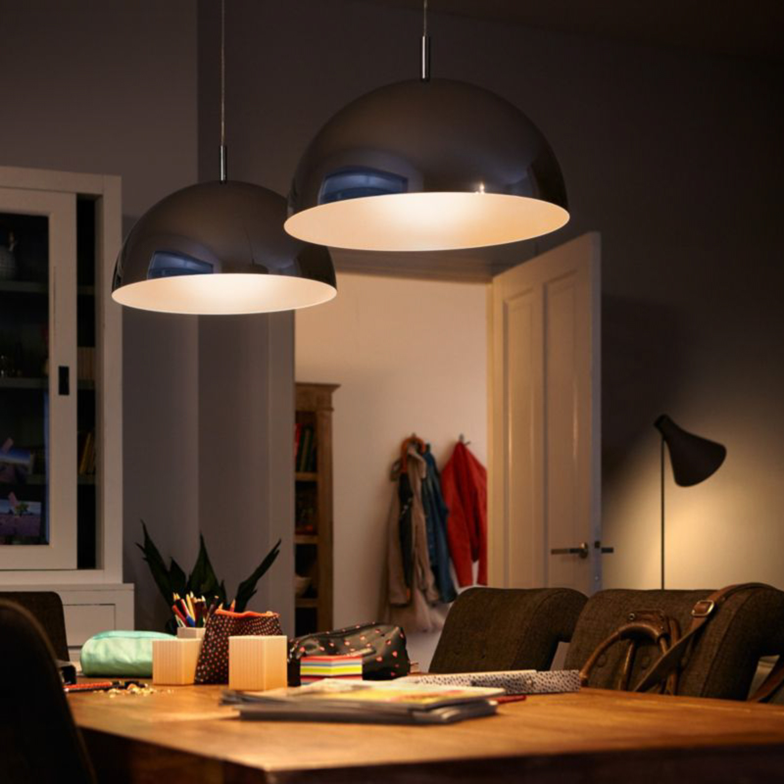 Philips LED lamp E27 4,9W 470lm 2.700K mat per 3