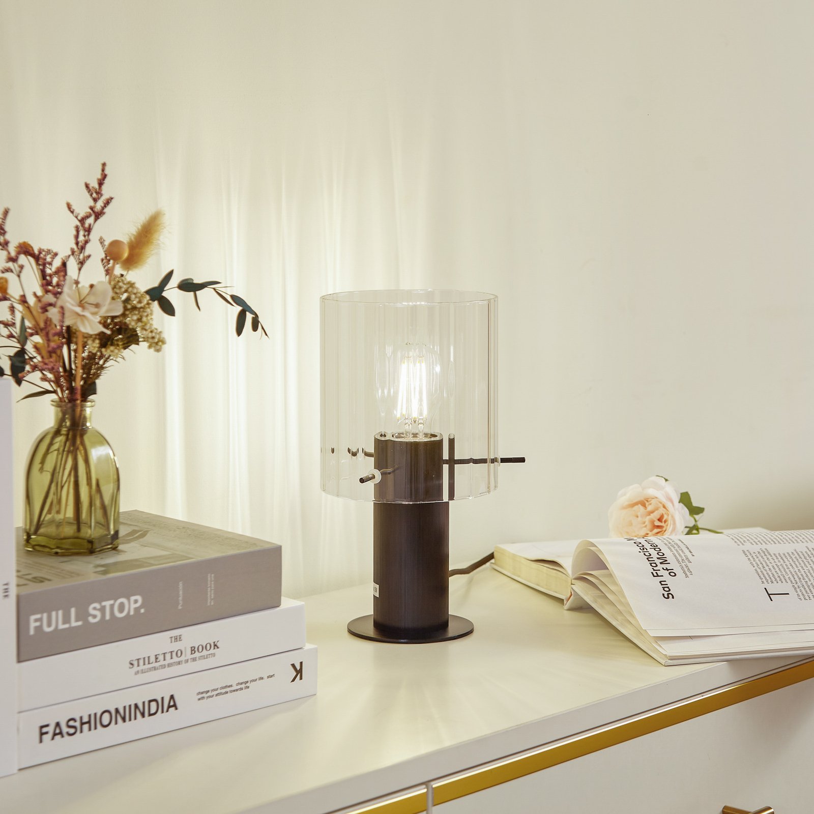 Lucande tafellamp Eirian, zwart, glas, Ø 14 cm, E27
