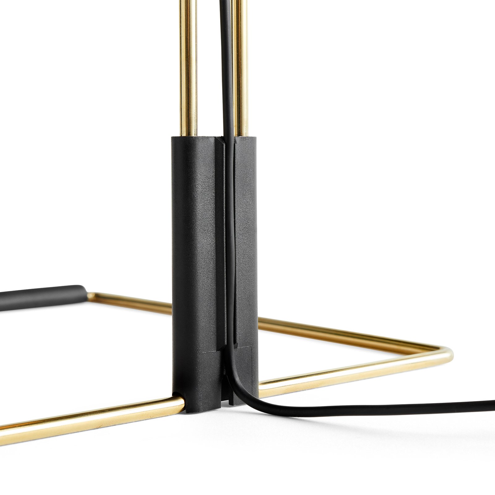 Matin Bordslampa L Green - HAY