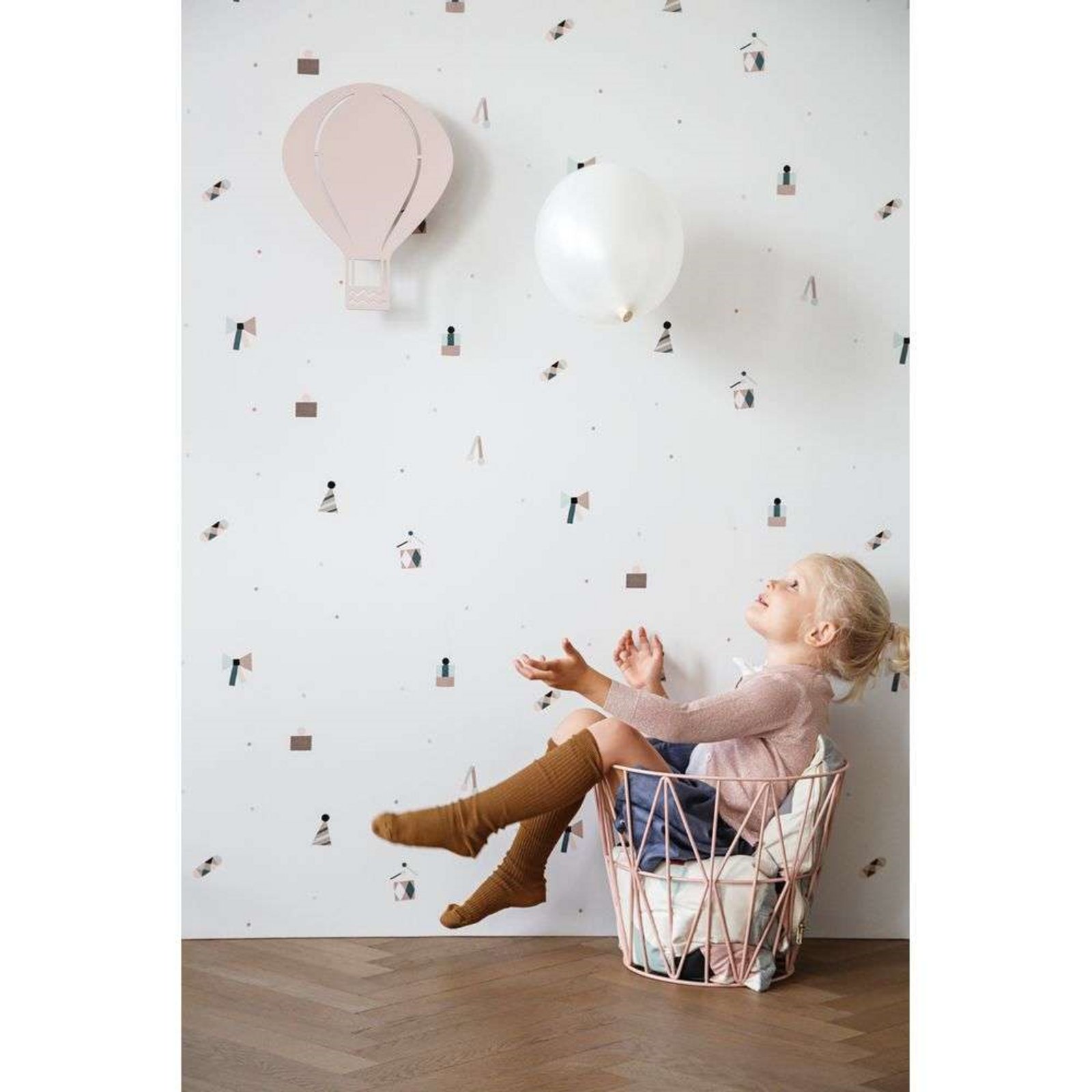 Air Balloon Aplique de Pared Roble Engrasado - Ferm Living