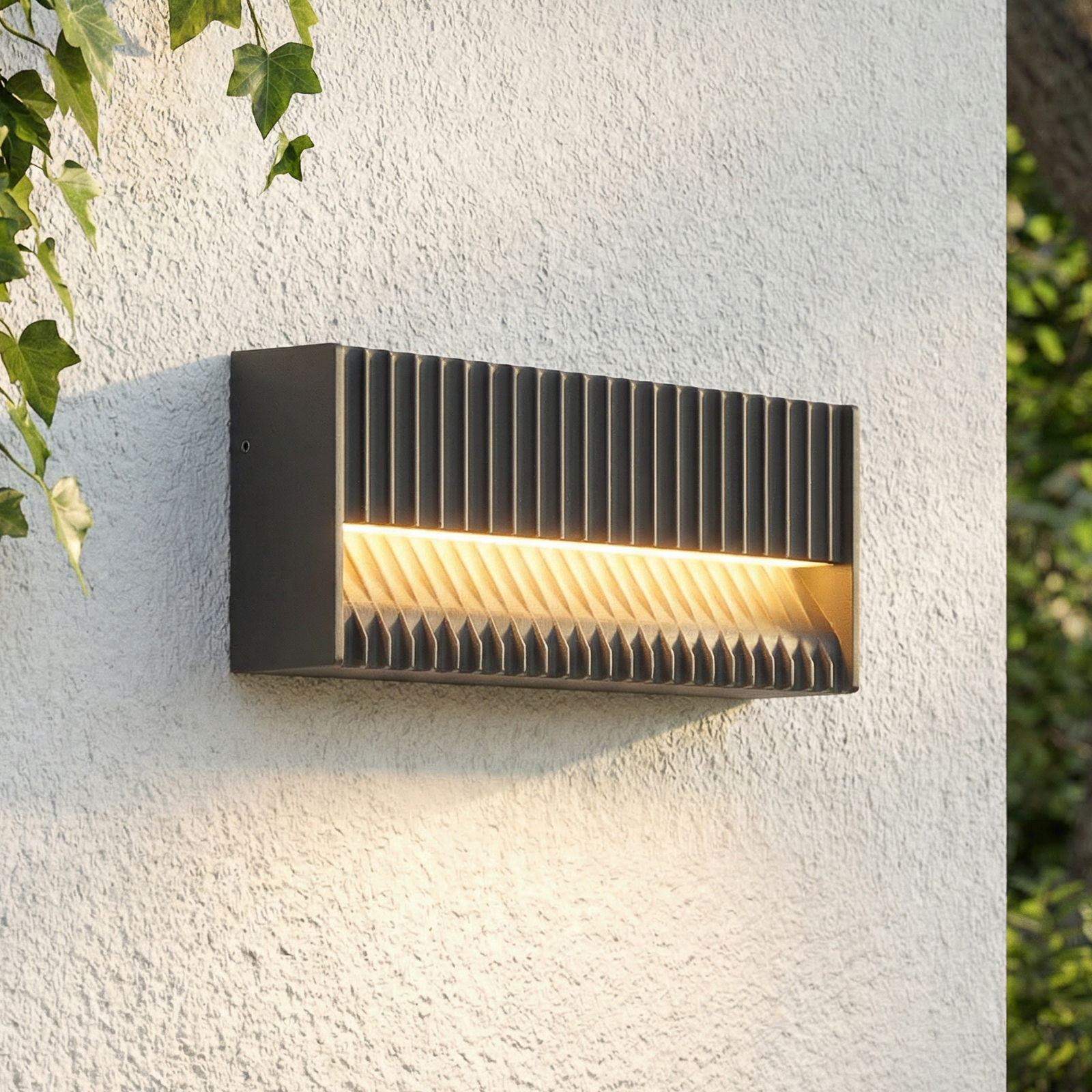 Lucande LED buiten wandlamp Tavion, 25 cm, antraciet, IP65