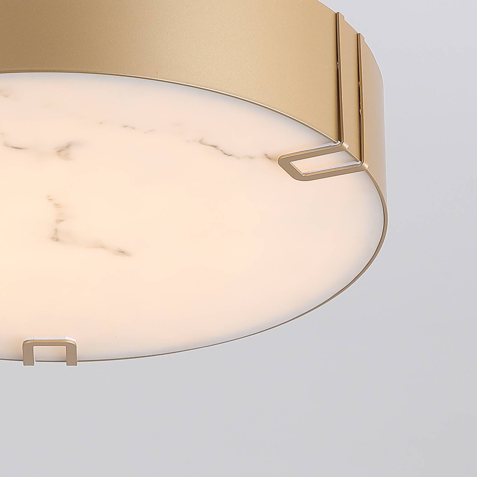 Lampa sufitowa LED Marmo, w kolorze złotym, metalowa, IP44, 3 000 K
