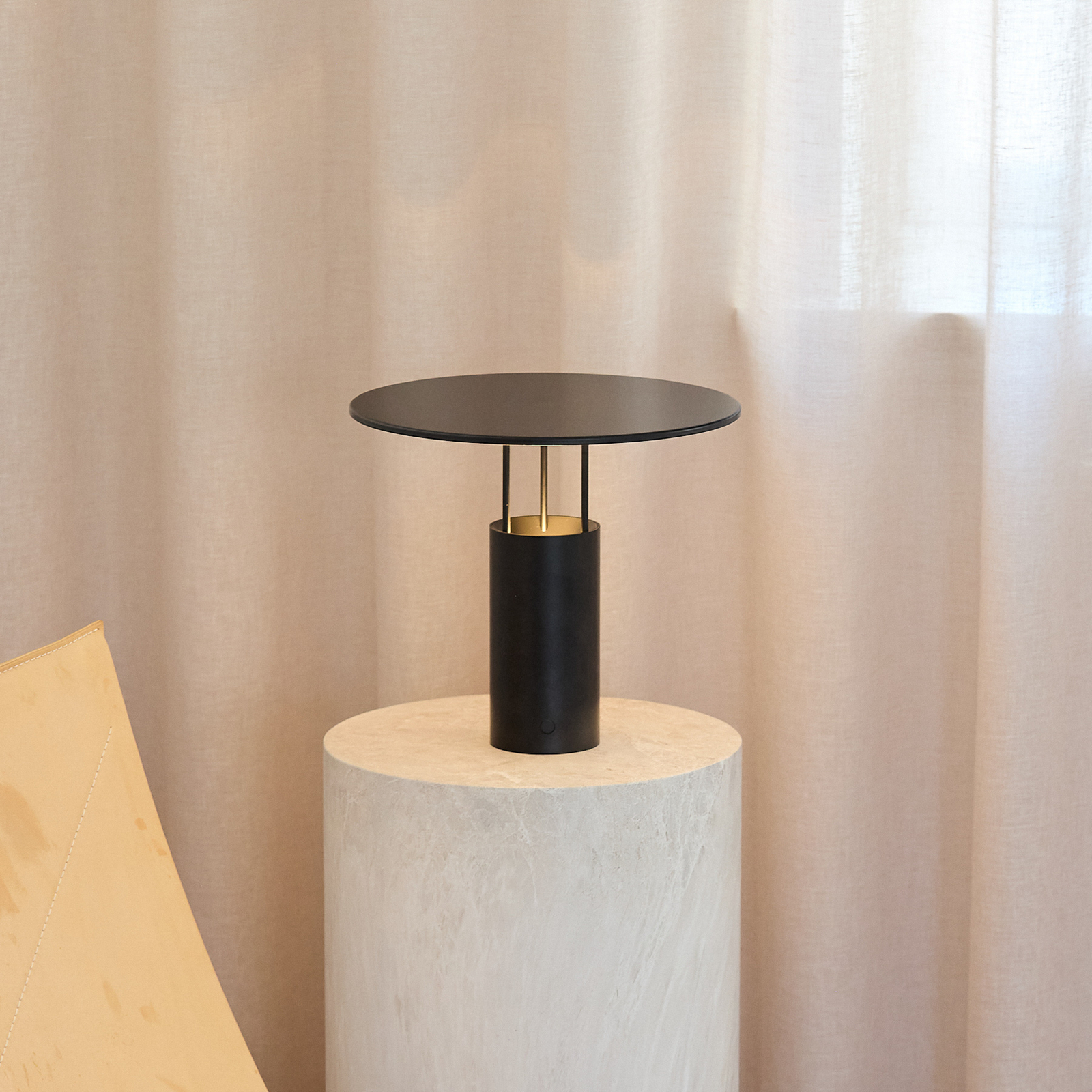 Piet Hein LED-Tischleuchte Tempel280, schwarz, Höhe 24,5 cm Piet Hein LED-Tischleuchte Tempel280, schwarz, Höhe 24,5 cm