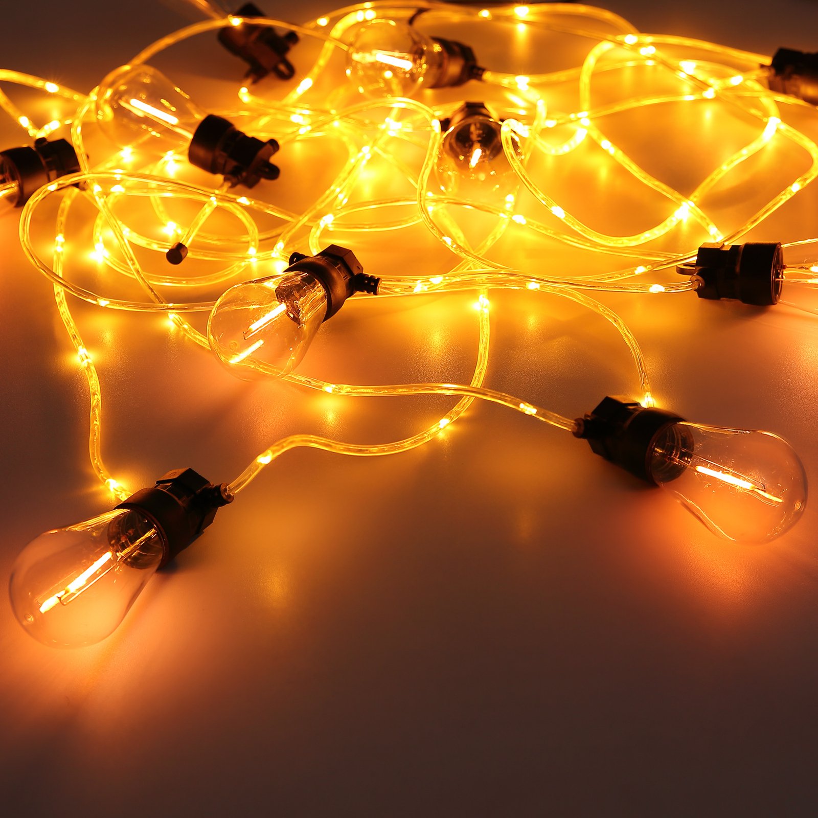 Guirlande LED, IP44, L 1 050 cm à 10 lampes