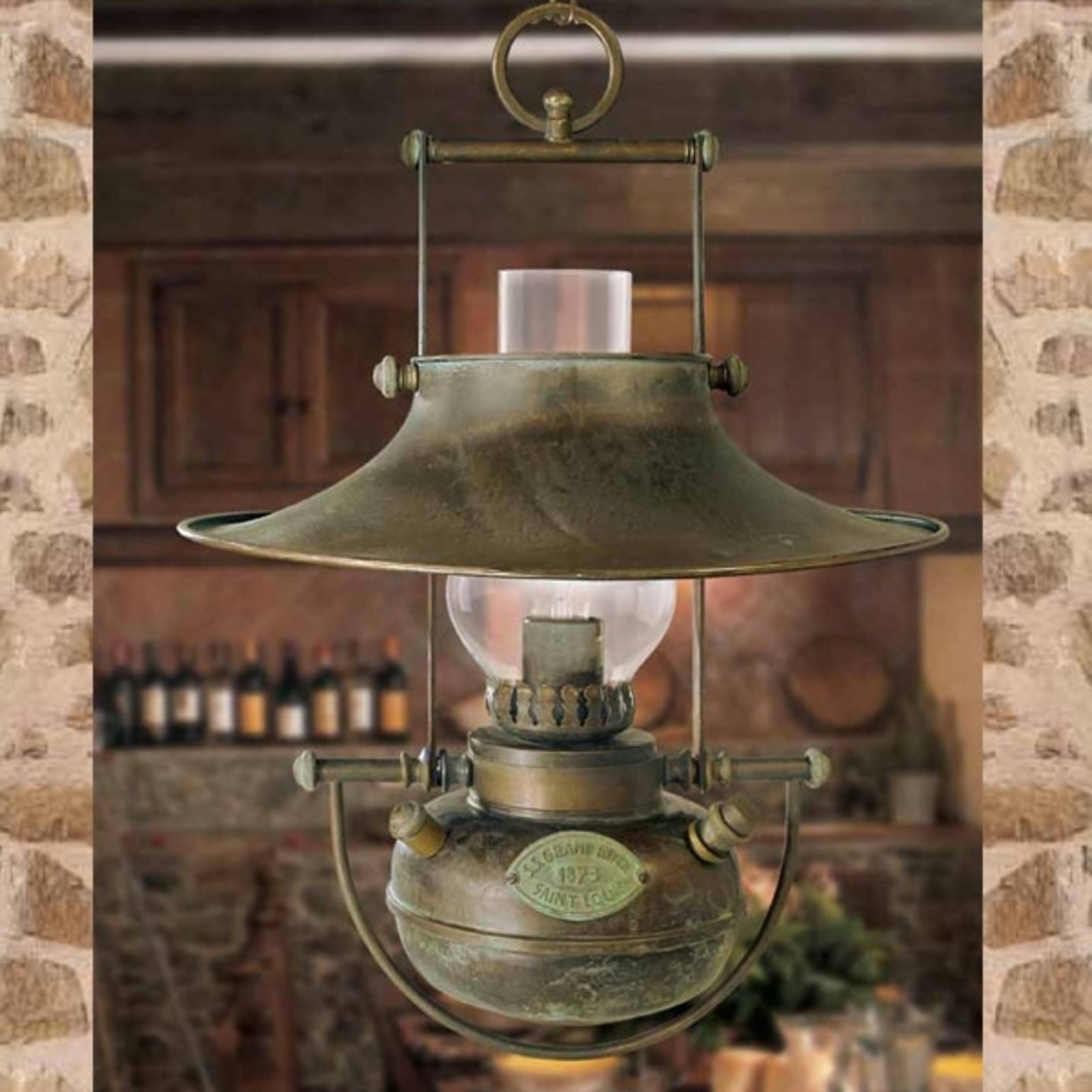Antik függő lámpa Guadalupa