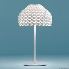 FLOS Tatou T bordlampe med dæmper, hvid