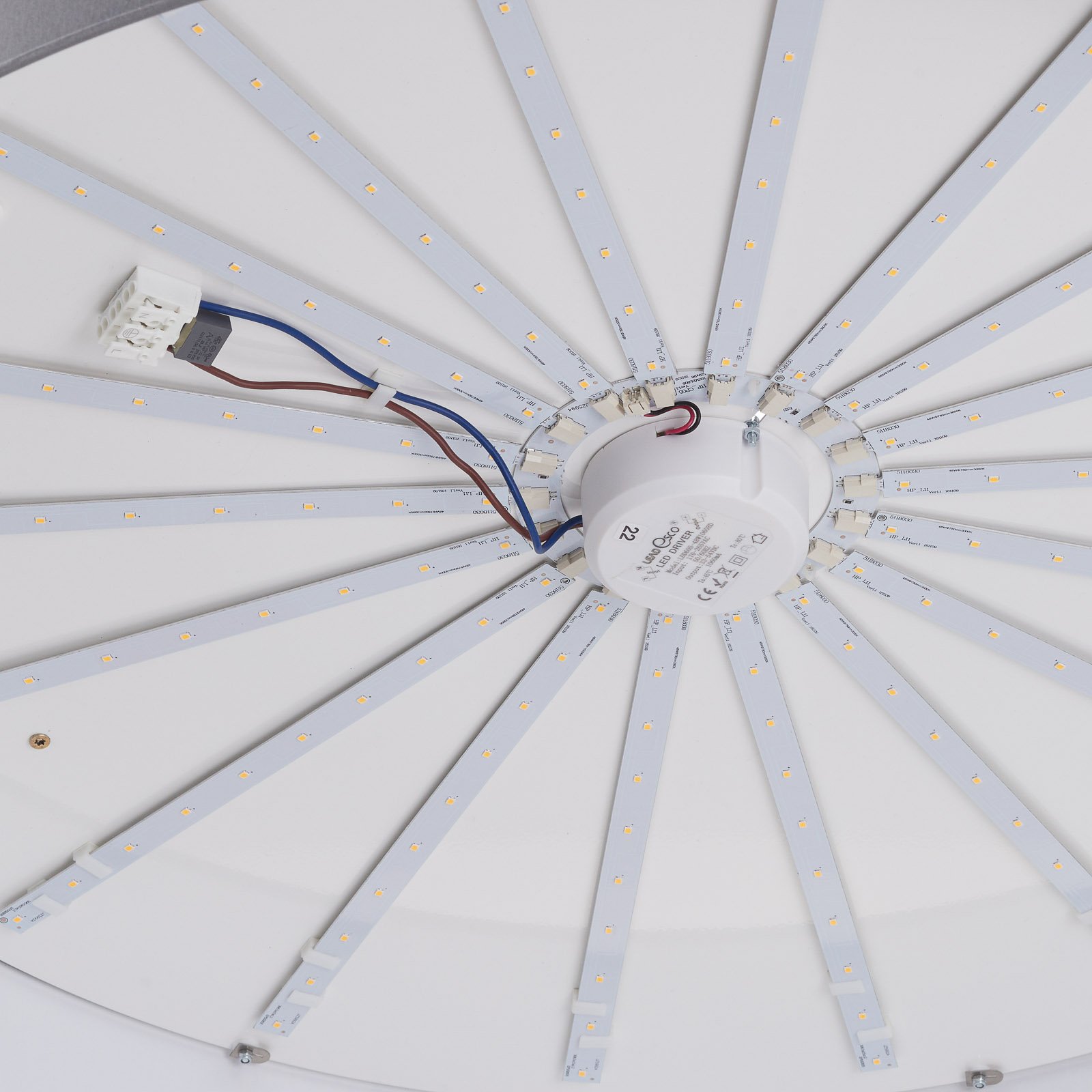 Runde LED-Deckenlampe Luno mit Dimmfunktion