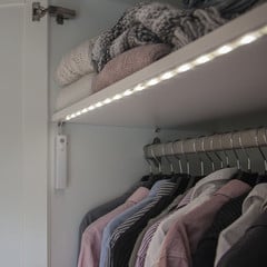 Taśma świetlna LED z czujnikiem ruchu, na baterie
