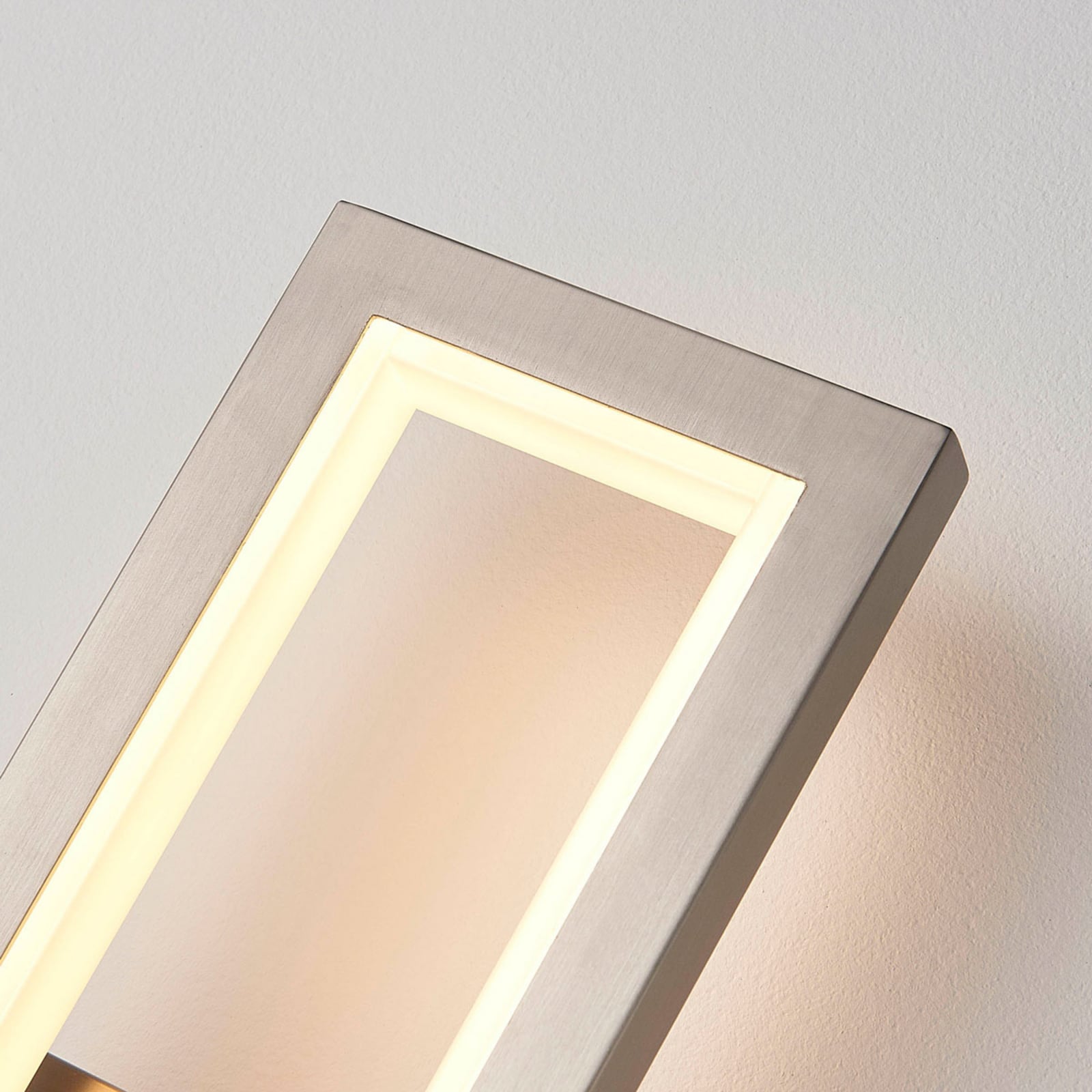 Heriba LED Wandleuchte Matt Nickel - Lucande