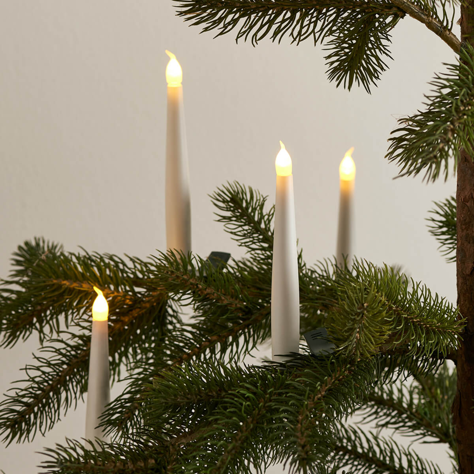 Sirius Set of four wireless Xmas tree candles Carolin, plastic, H: 14.5 cm