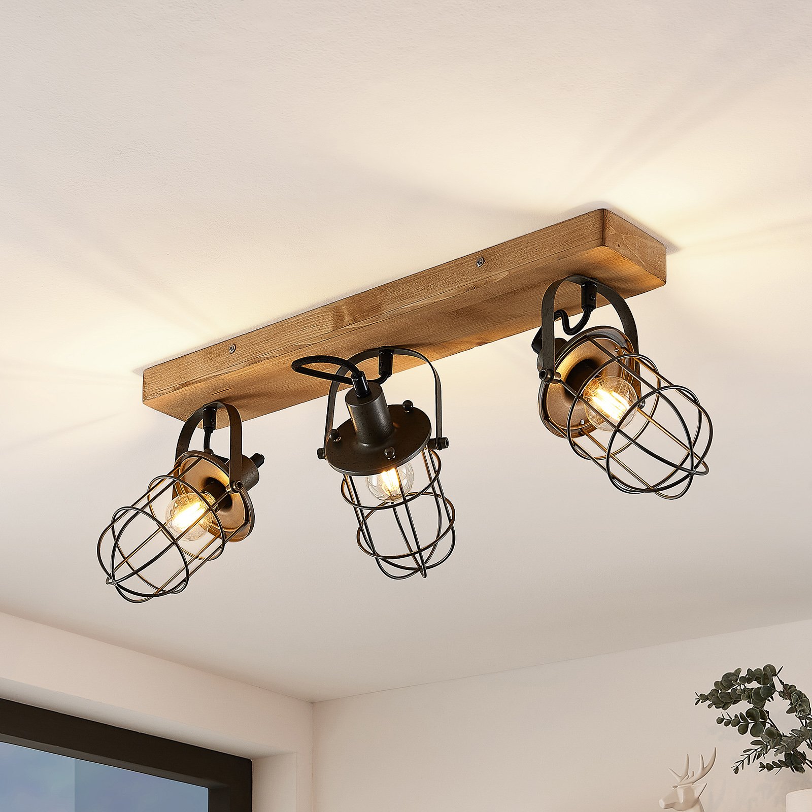 Lindby Serima plafondlamp met drie kooikappen