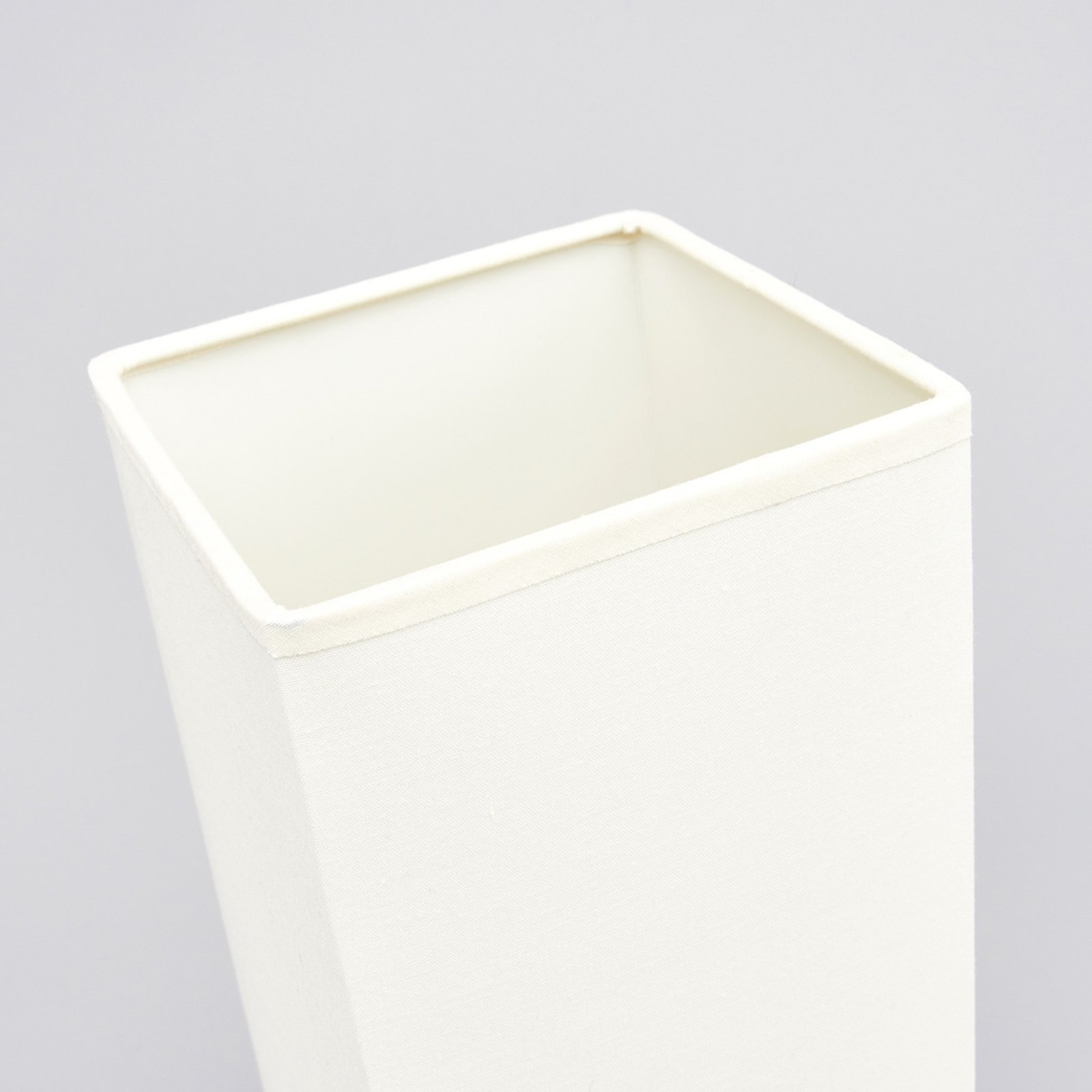 Martje LED Tischleuchte Cream - Lindby