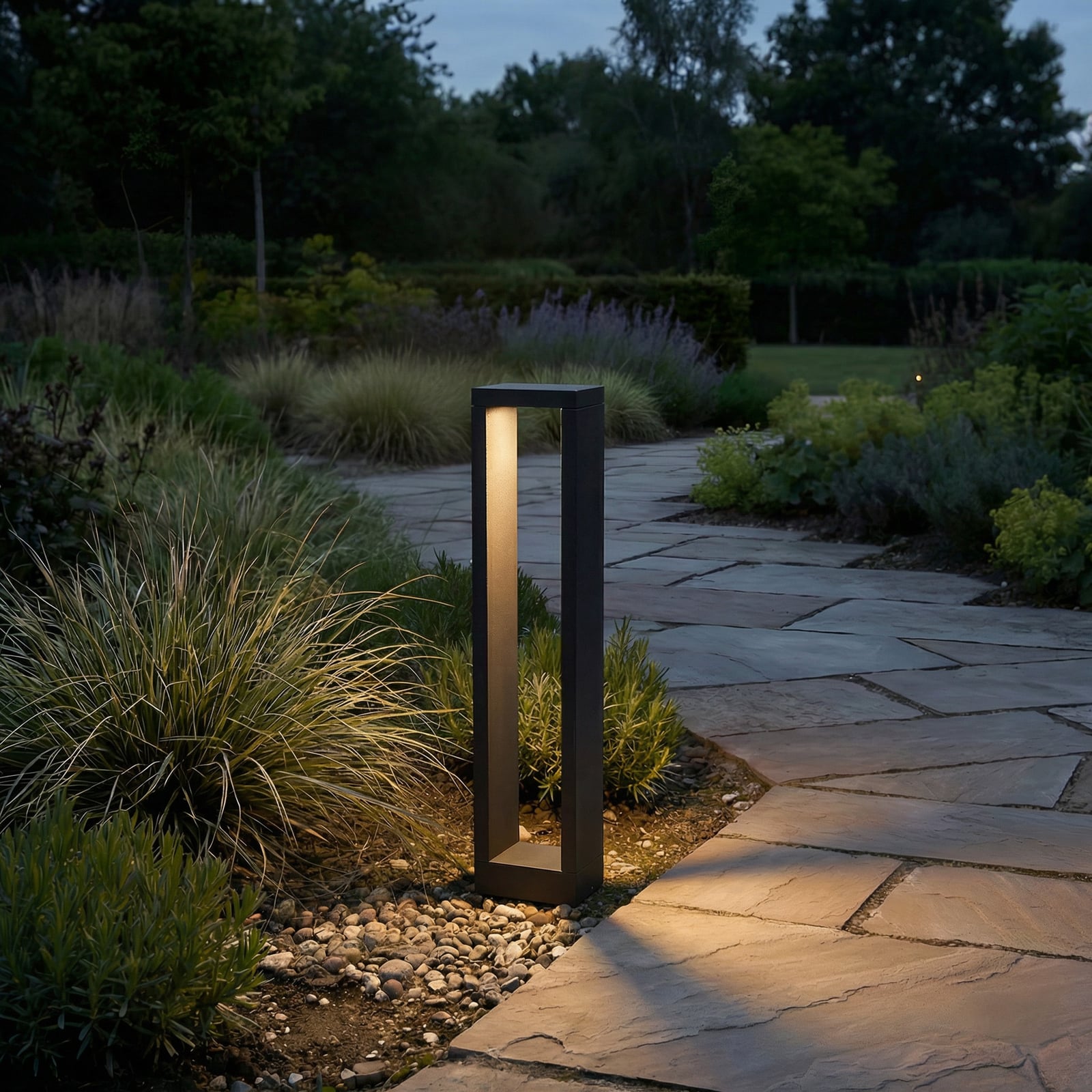 Lucande Jupp słupek ogrodowy LED, 60 cm, antracyt, metal, IP54