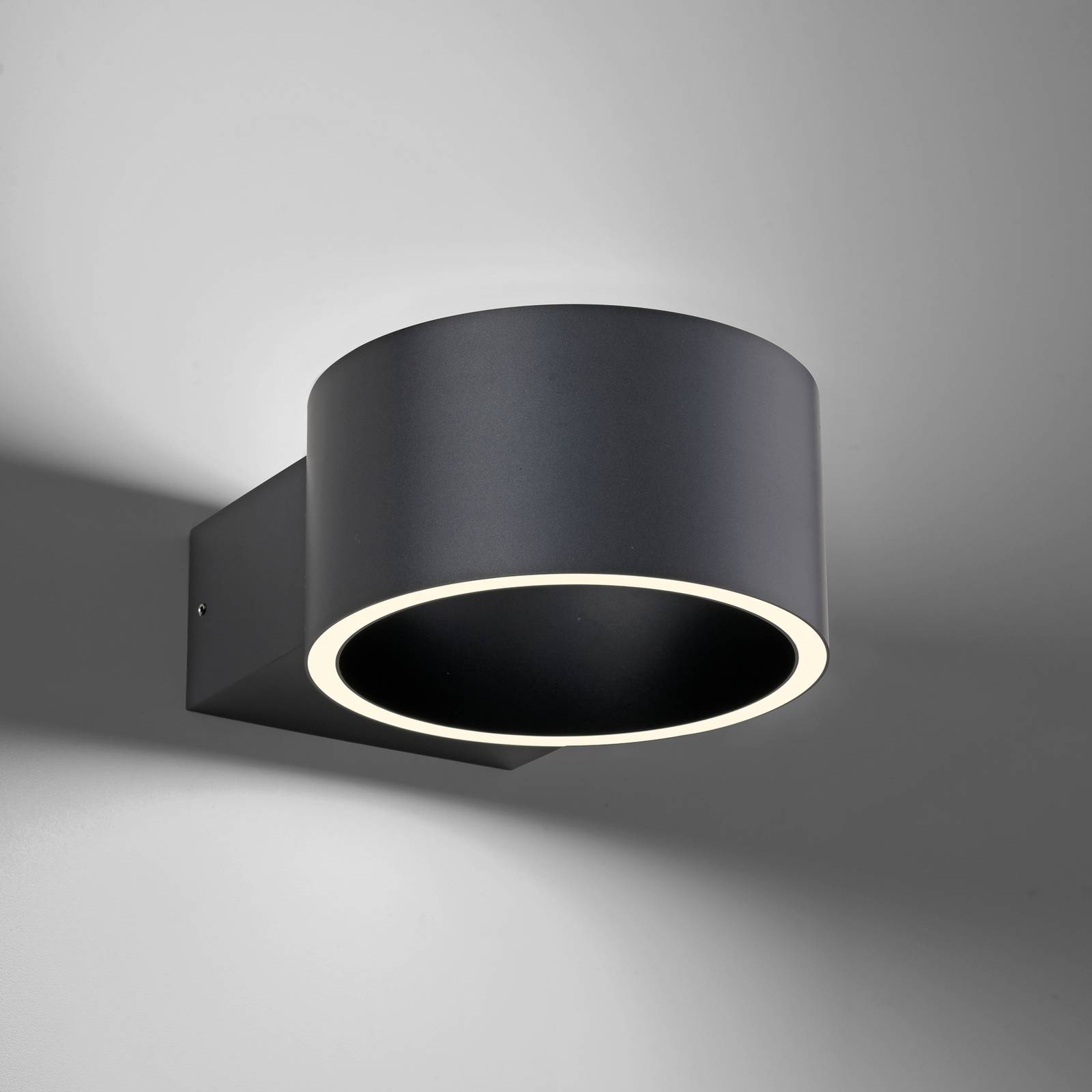 PURE LED-vegglampe Clipse grå aluminium Ø 15 cm