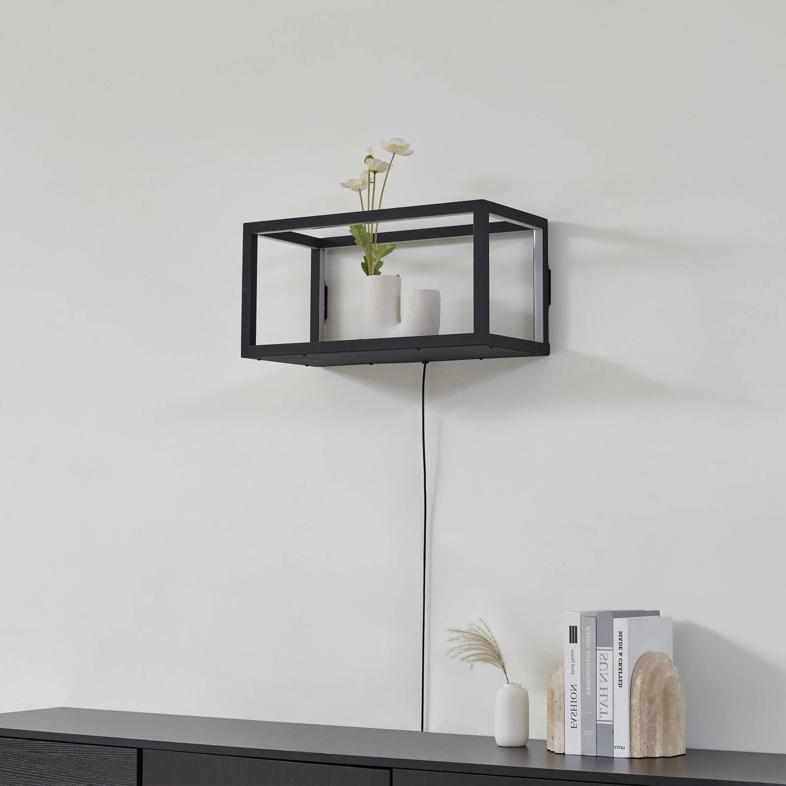 Lindby Kinkiet LED Birta, wiszący, wtyczka, półka, 51 cm