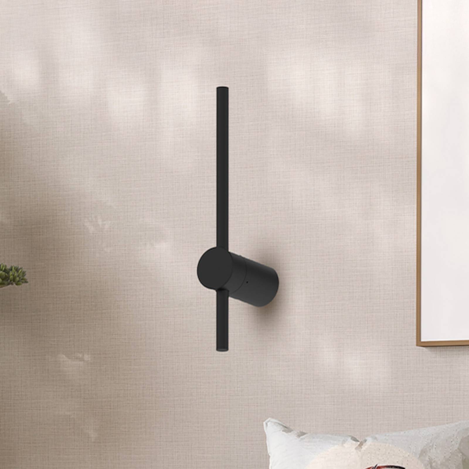 Kinkiet LED Swing, wysokość 30 cm, CCT, metal, czarny