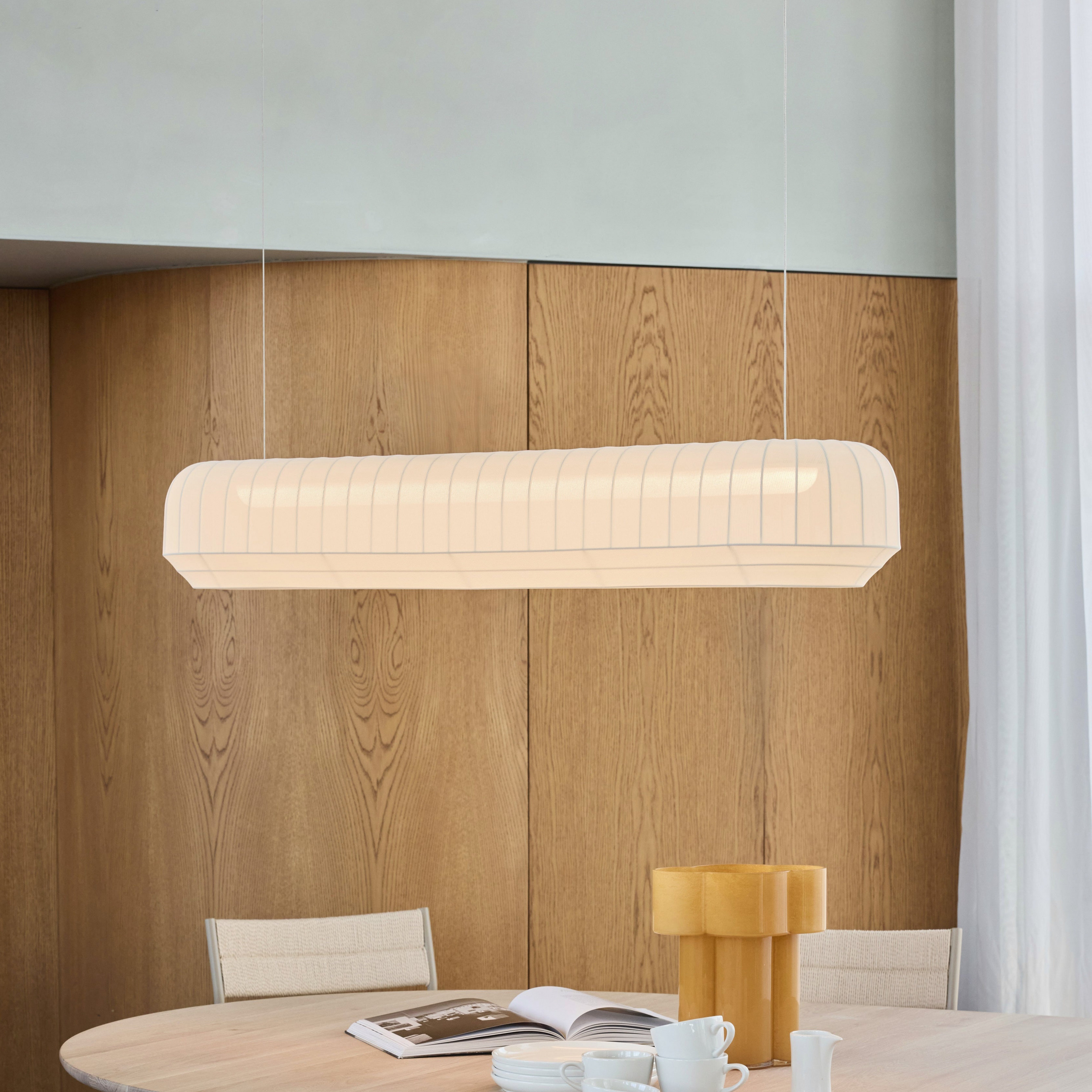 Northern LED-hængelampe Tradition lineær, tekstil, offwhite