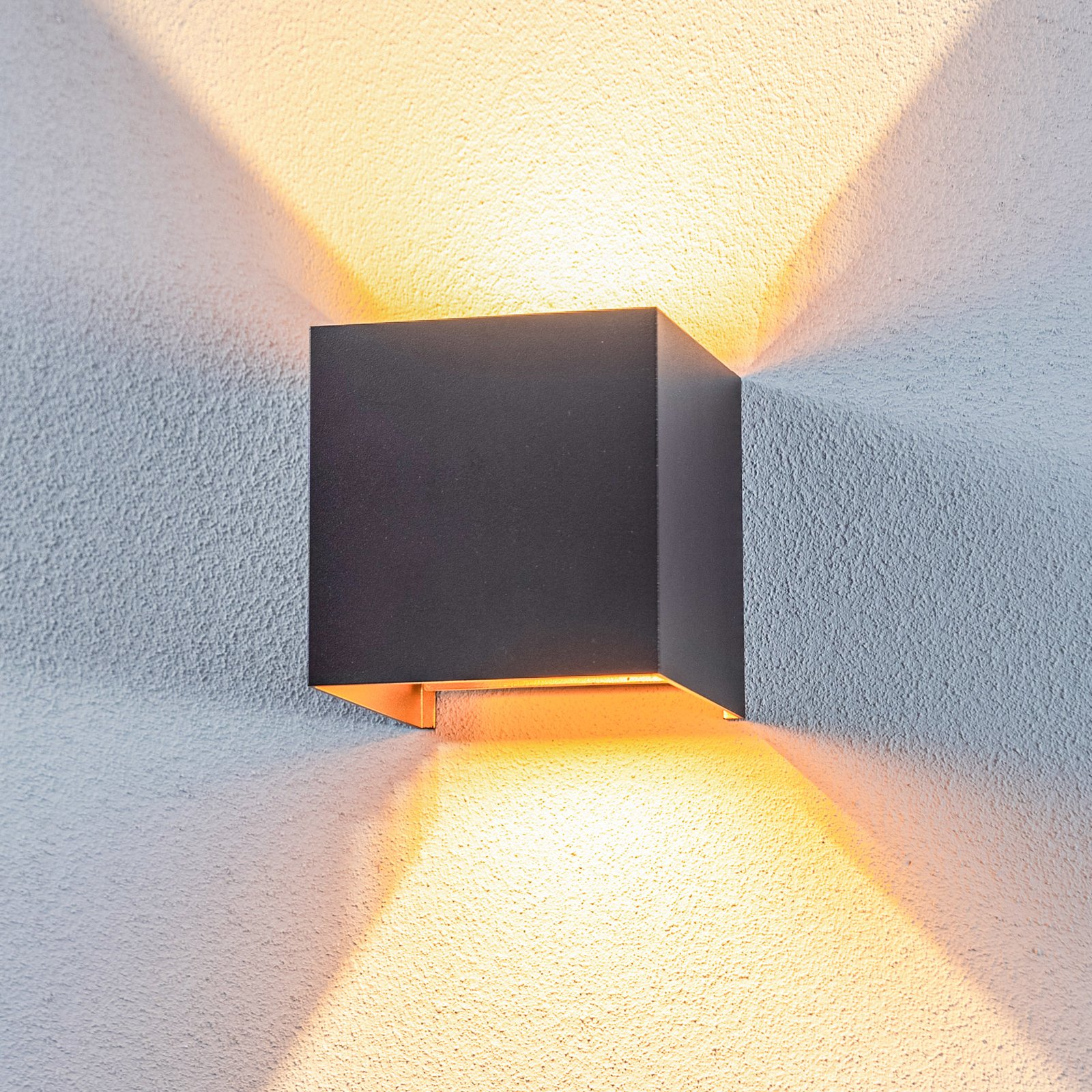 Lindby LED outdoor wall light Nivar, angular, black/gold-coloured