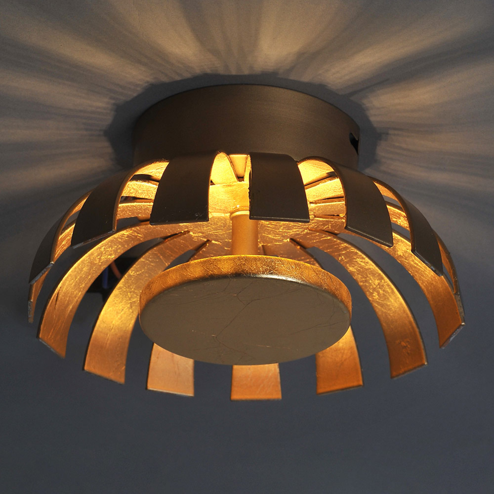 LED-Wandleuchte Flare Small, gold
