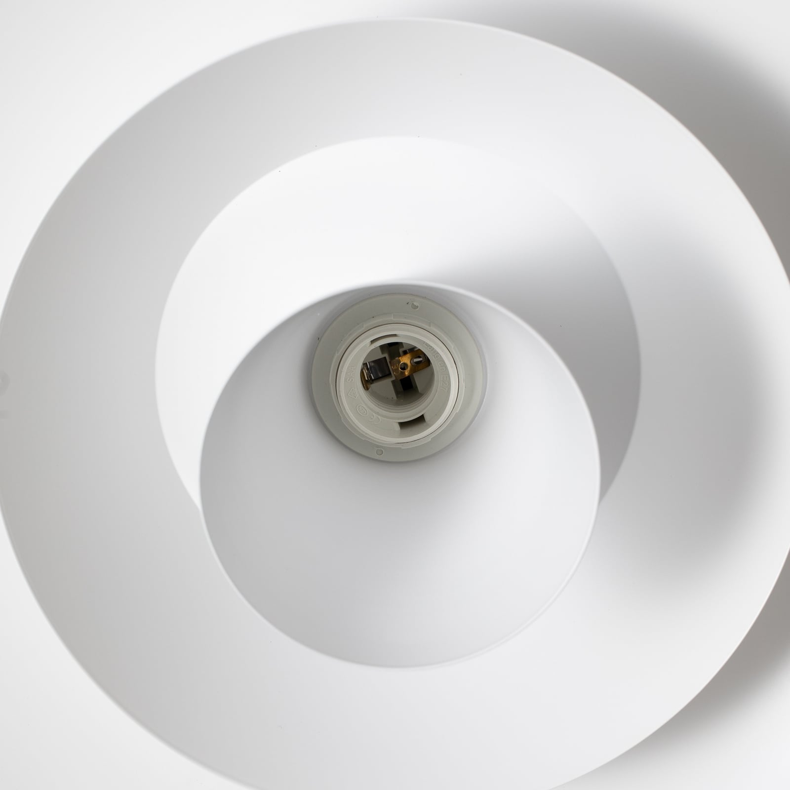 Závěsné světlo Plato, bílé, kov, Ø 38 cm, E27