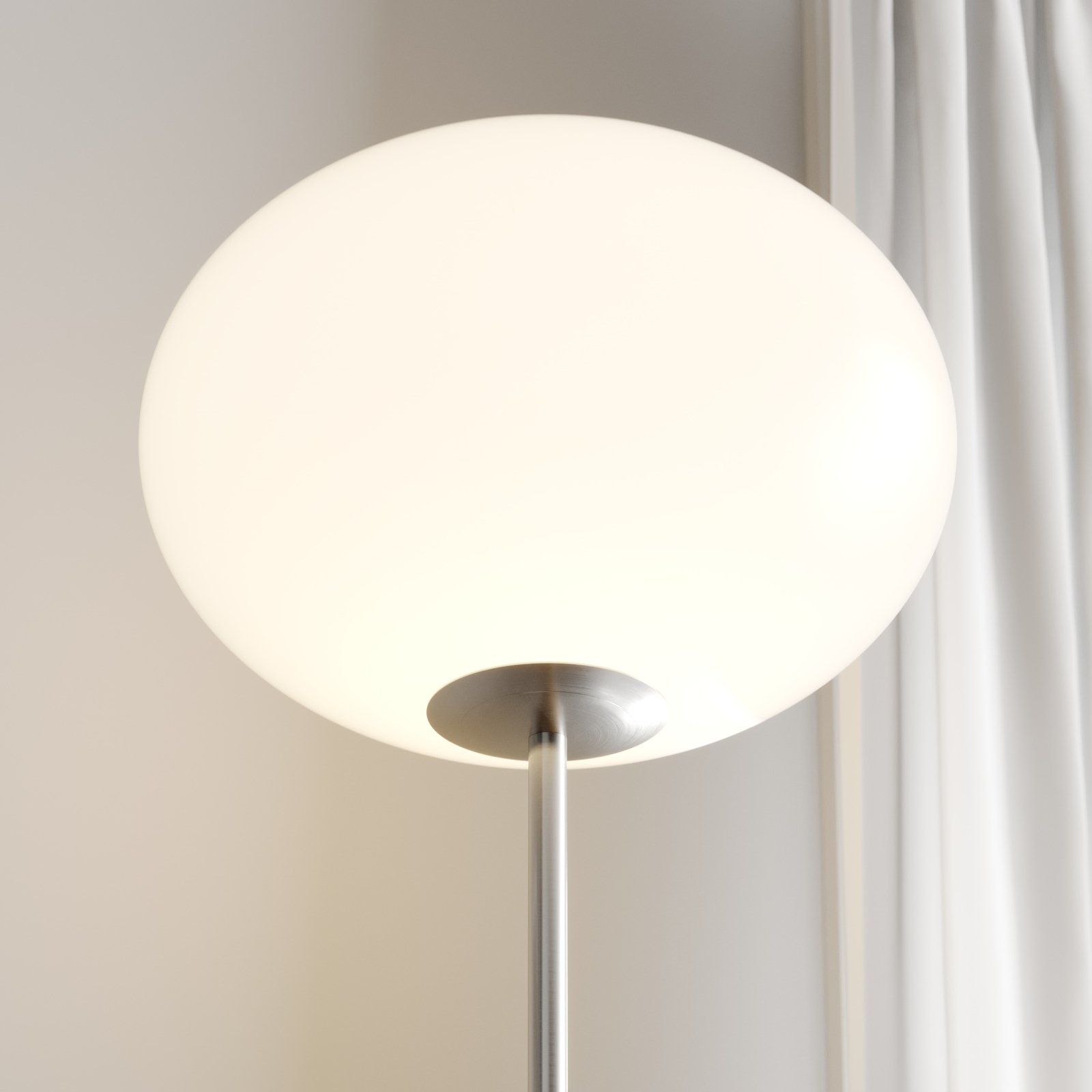 Lindby Stehlampe Sonika, 175 cm, nickelfarben, Glas, E27
