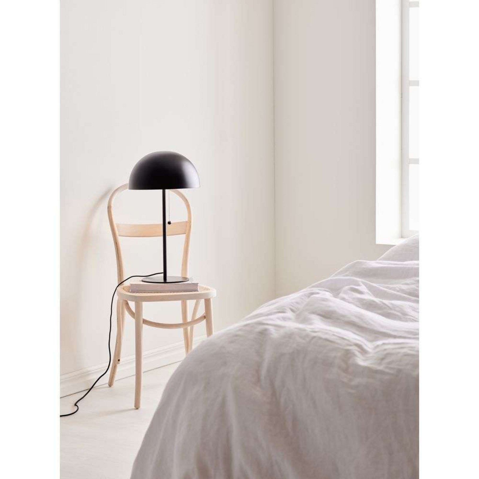 Dome Bordlampe Black - Markslöjd