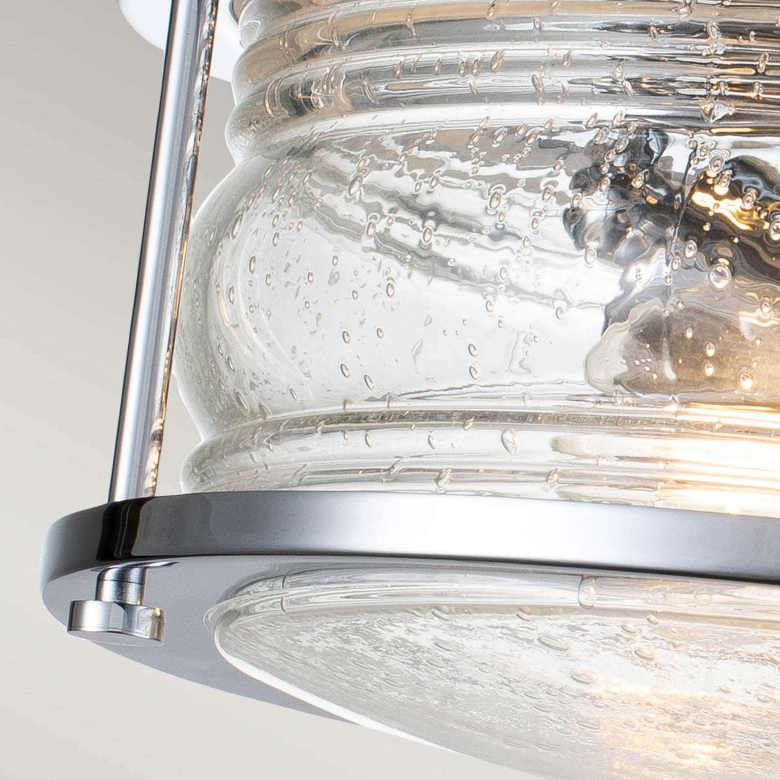 Ashland Bay loftlampe, krom, Ø 30,5 cm, IP44 – KICHLER Ashland Bay loftlampe, krom, Ø 30,5 cm, IP44 – KICHLER