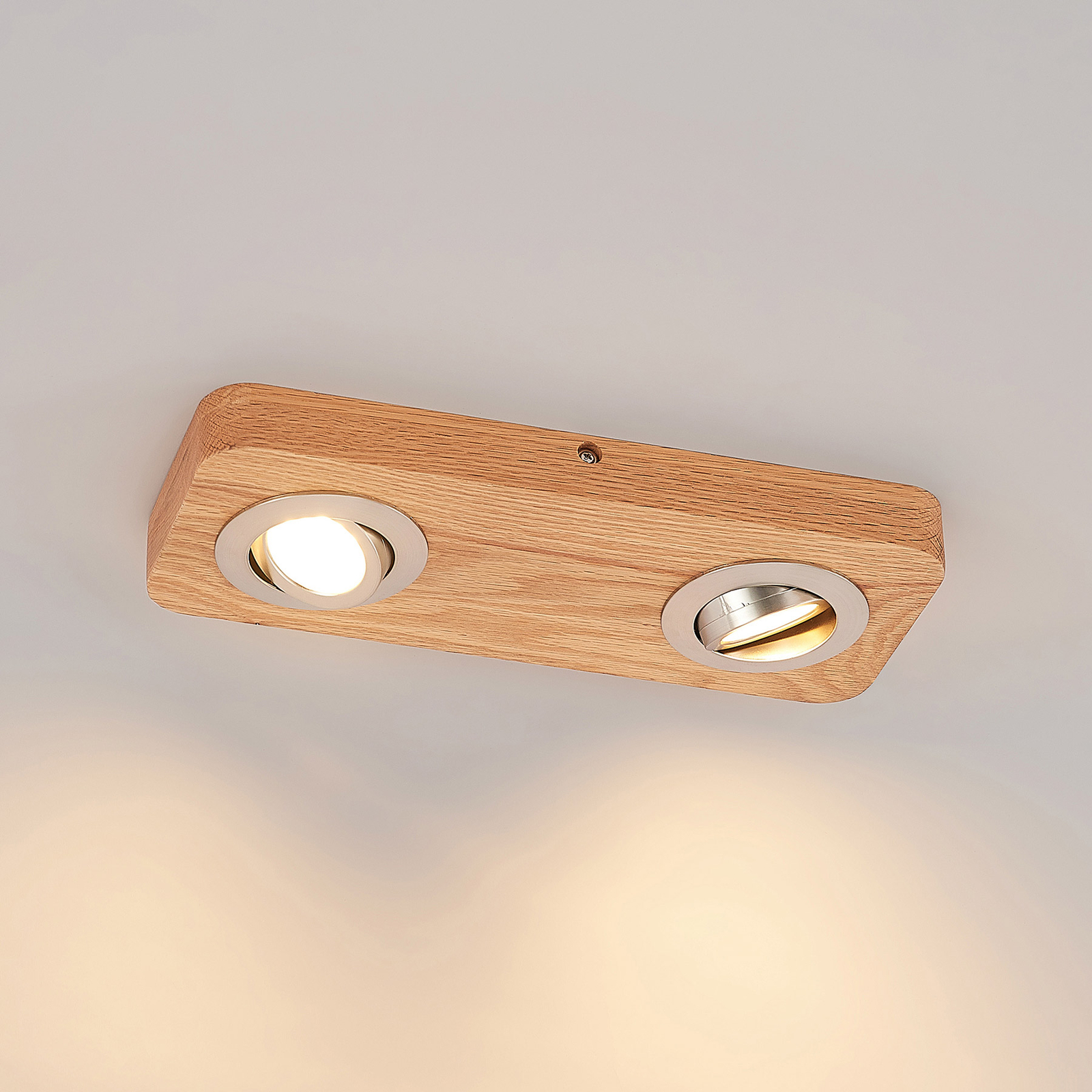 Lindby Mikari LED-taklampe av tre, 2 lyskilder