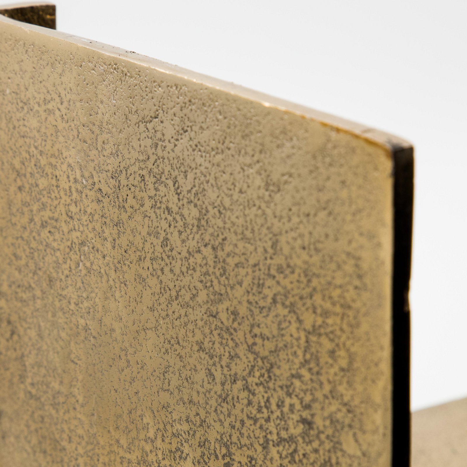 Boxie Regal zlatá kovová dĺžka 50 cm - House Doctor Boxie Regal zlatá kovová dĺžka 50 cm - House Doctor