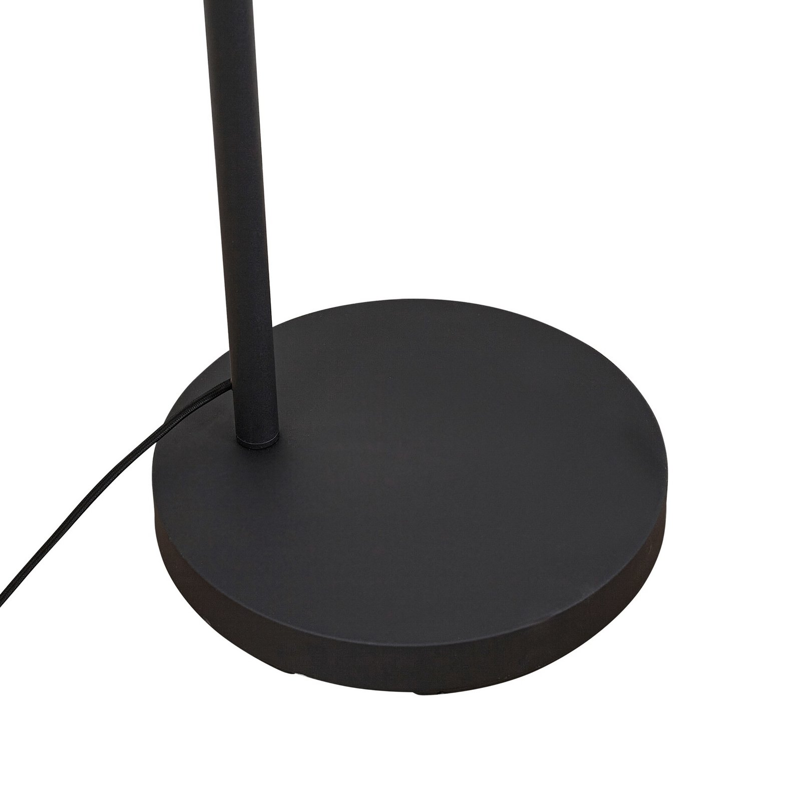 Candeeiro de arco Lindby Solvian, preto/natural, bambu, metal