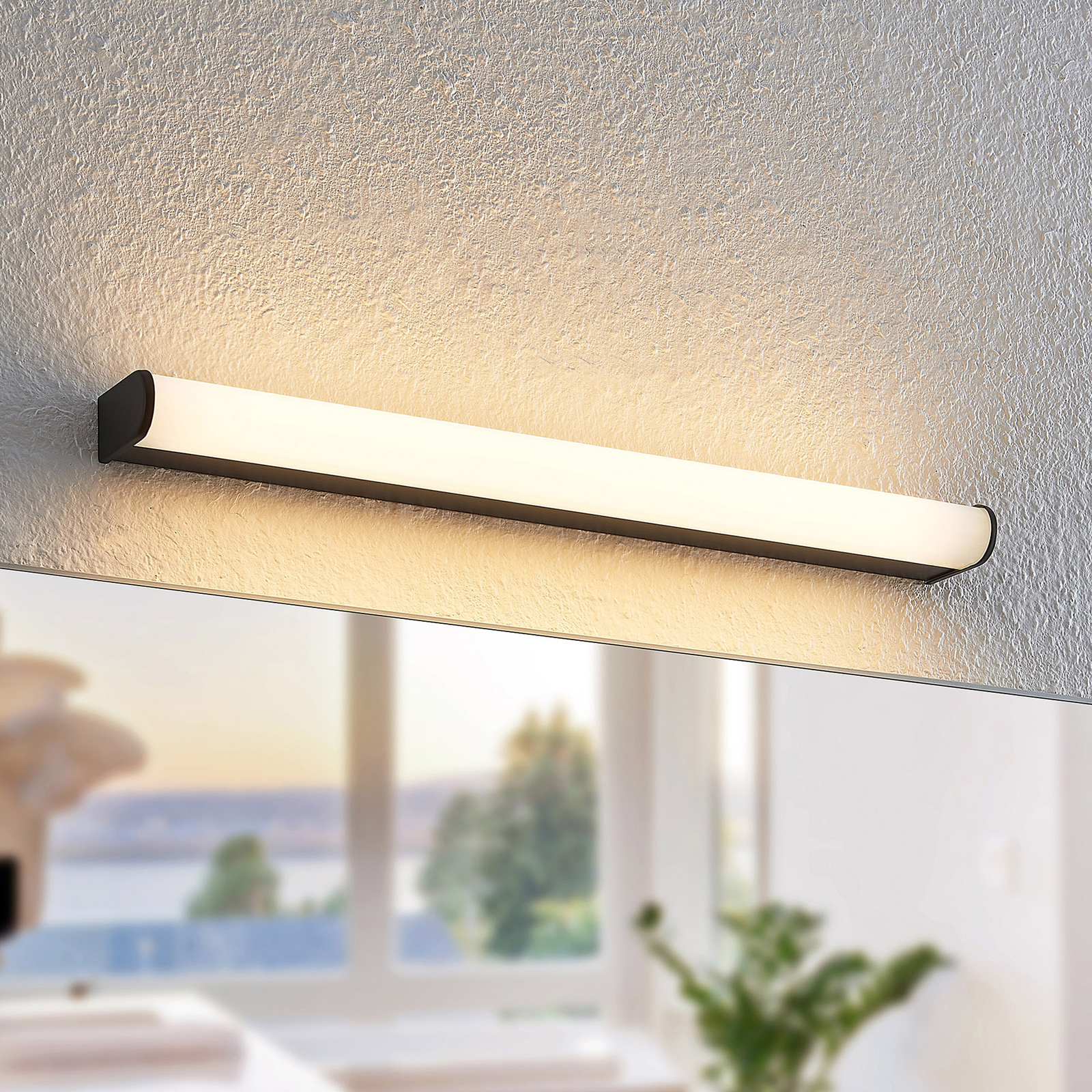 Lindby Ulisan LED koupelnové světlo kulaté, 58,8cm