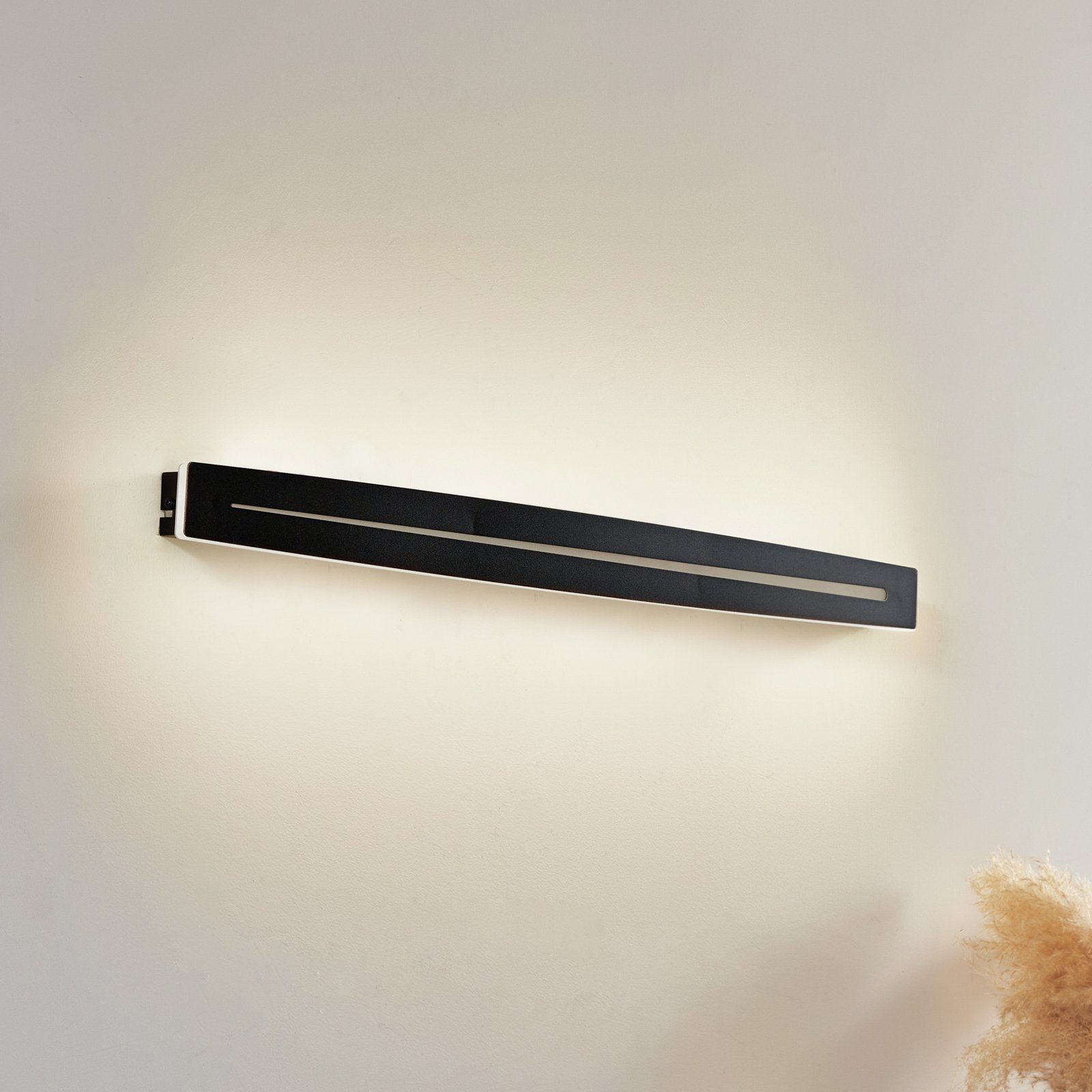 Plafón Lindby LED Benario, negro, aluminio, 80 cm