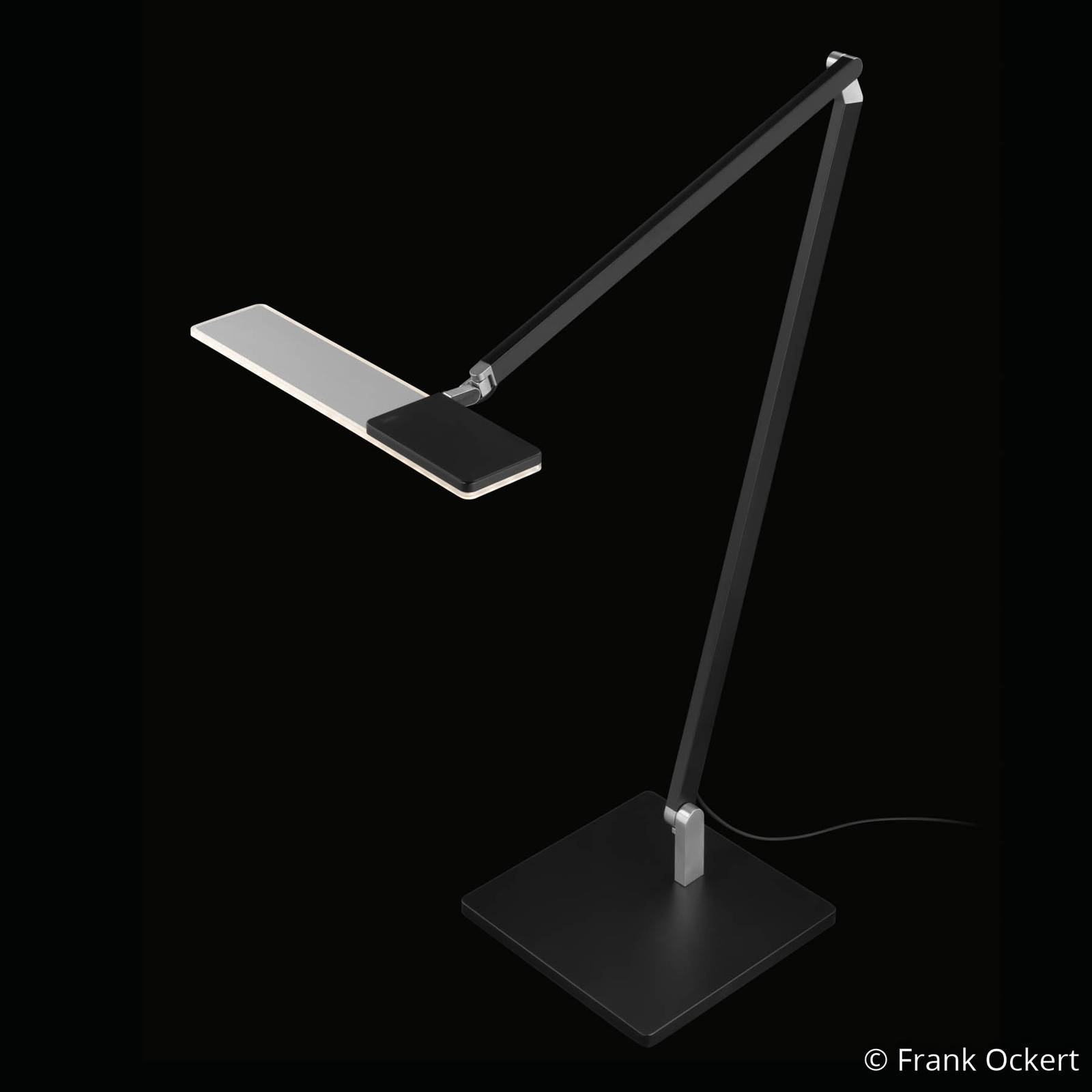 Nimbus Roxxane Office lampa stołowa LED 940 czarna