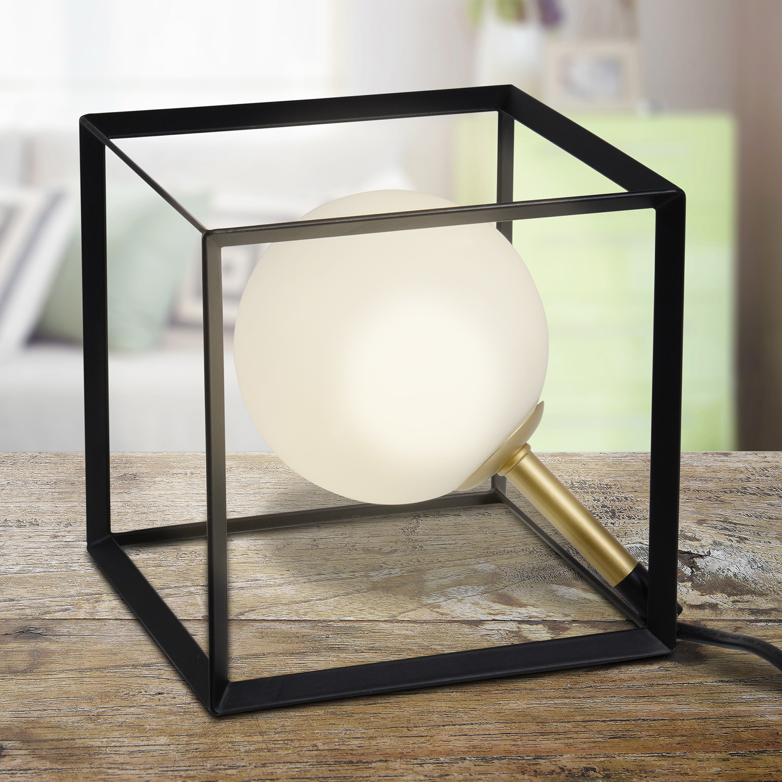 3168922 LED table lamp in striking cube look