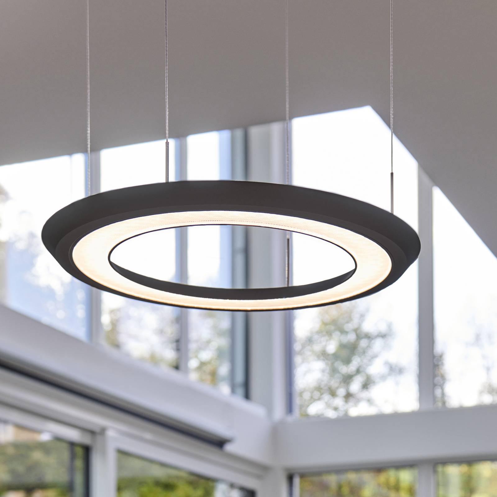 OLIGO Yano LED-hengelampe opp/ned CCT svart