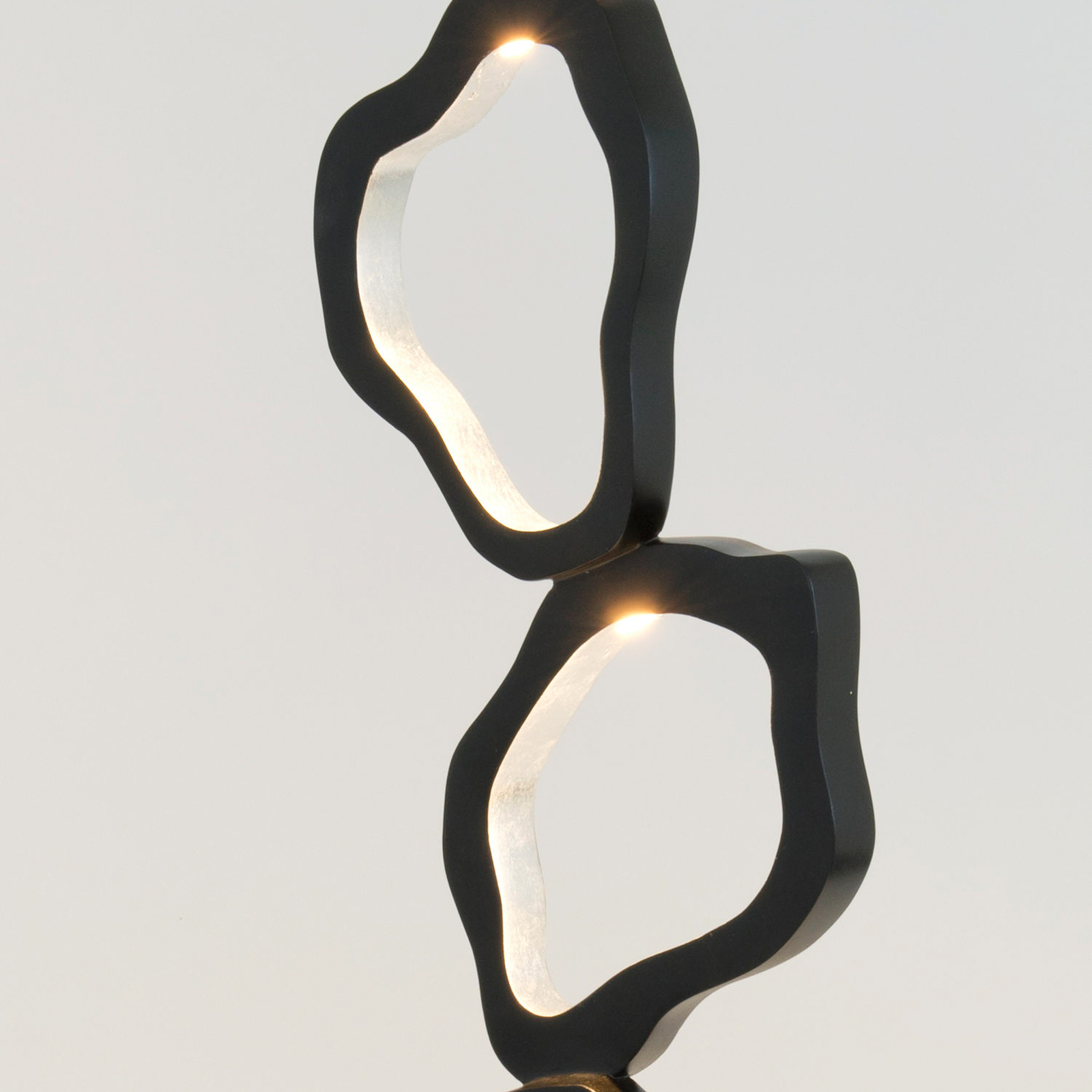 LED-gulvlampe Infernale, sort/sølv, 5-lys, jern