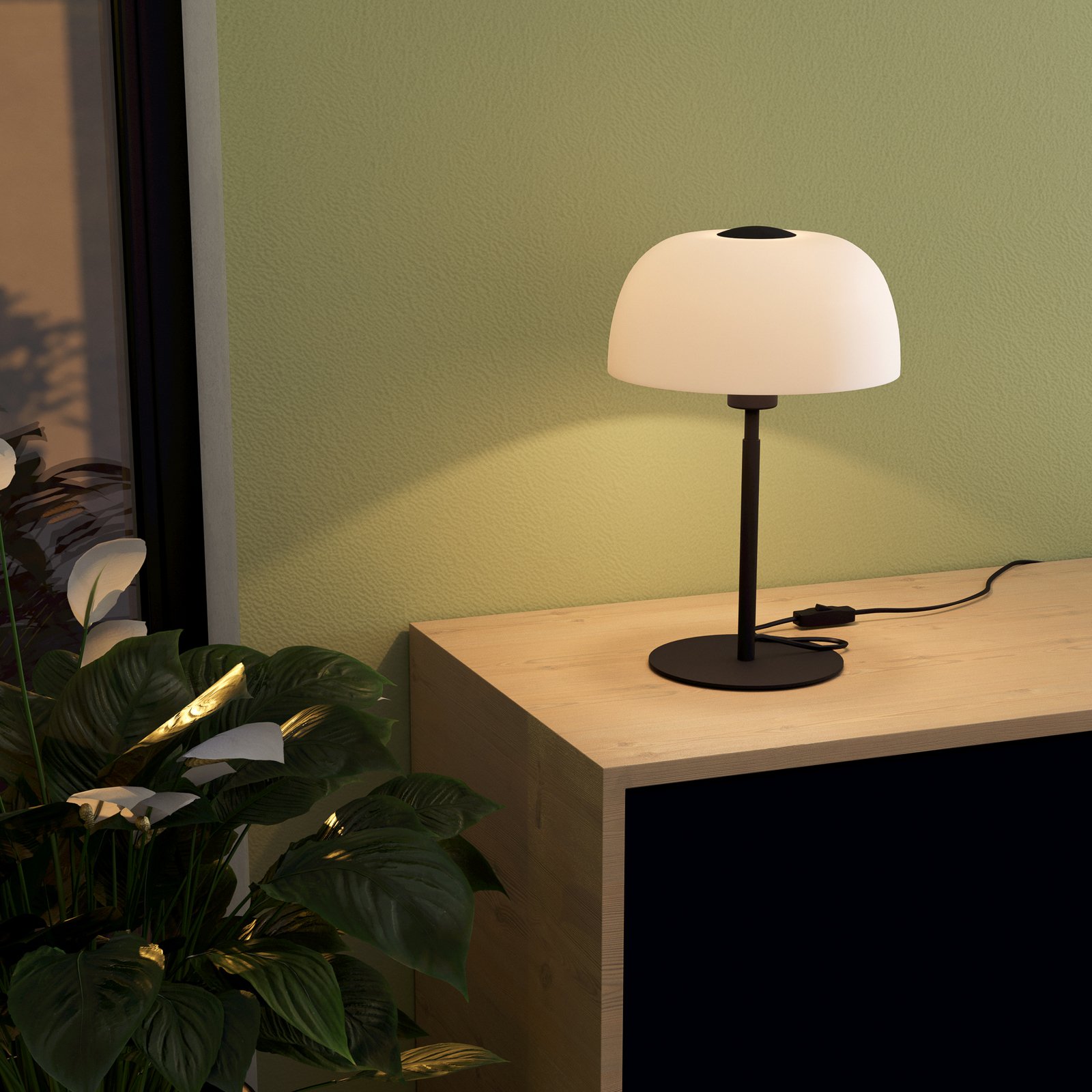 Tischleuchte Solo 2, Milchglas/schwarz