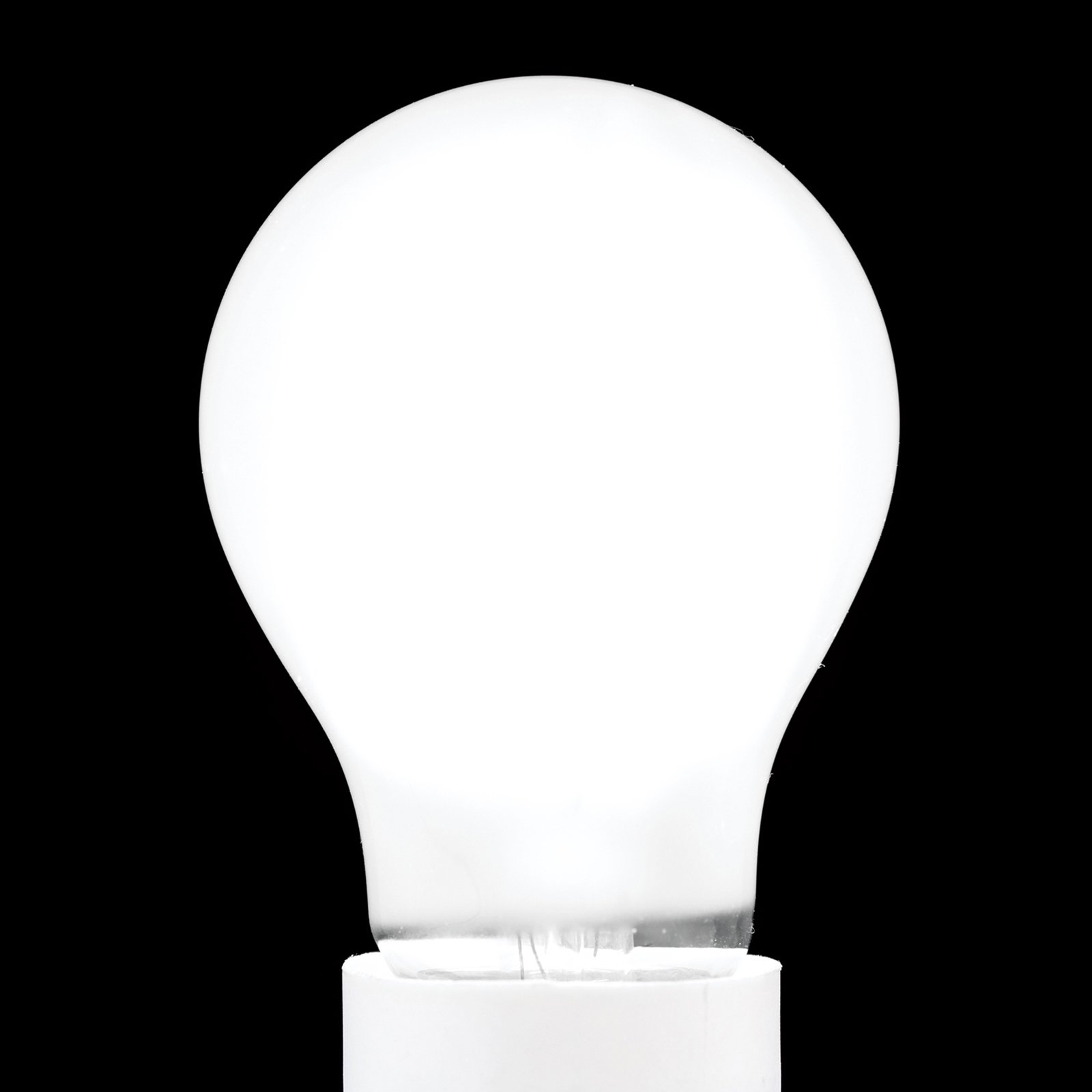 LED bulb E27 4.5 W 2,700 K matt, dimmable