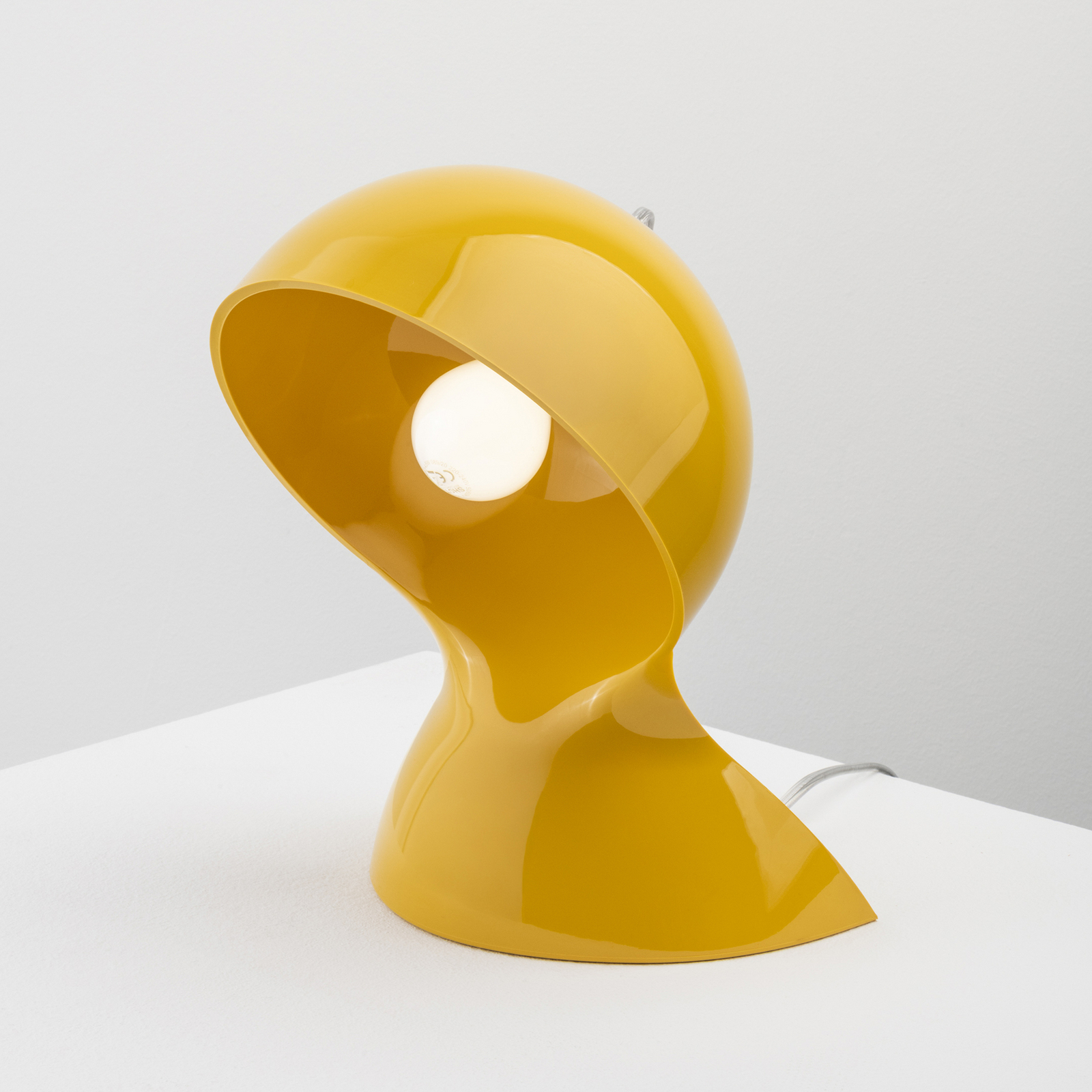 Artemide Tischleuchte Dalù, gelb, Höhe 26 cm, E14 Artemide Tischleuchte Dalù, gelb, Höhe 26 cm, E14