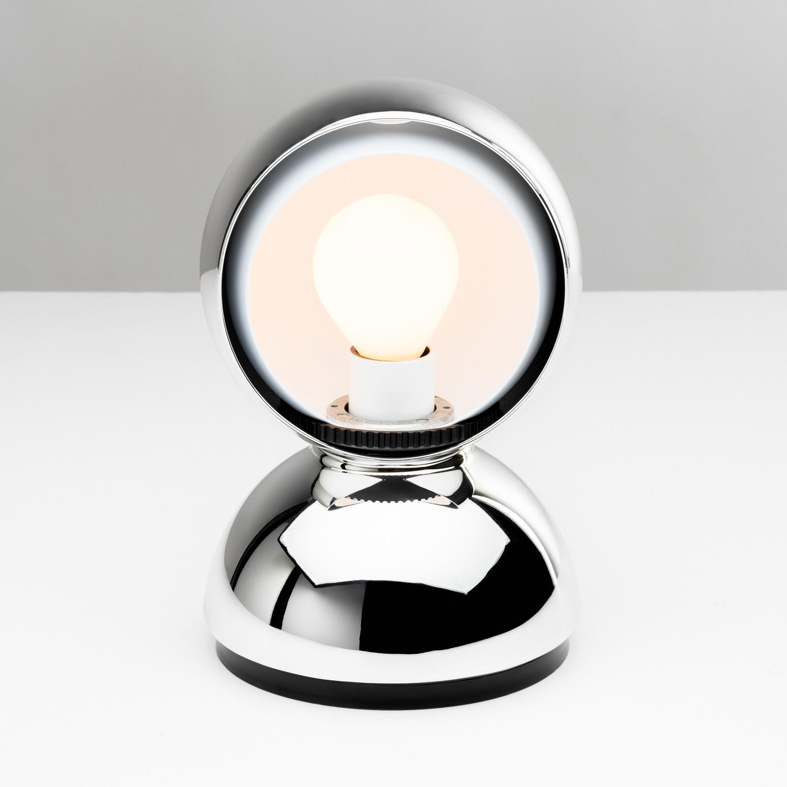 Artemide Eclisse lámpara de mesa, cromo