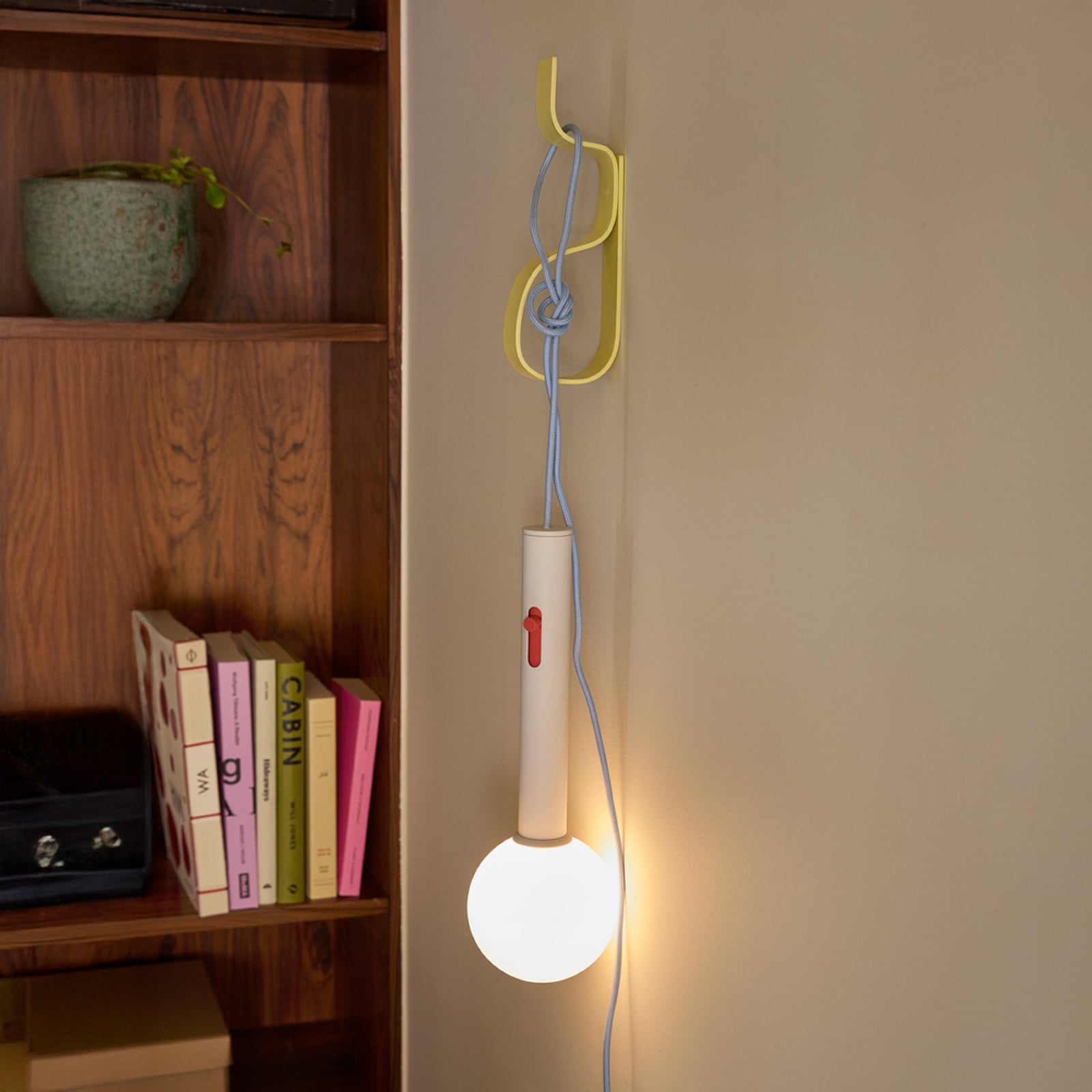 Applique murale LED gris clair/bleu, longueur 30 cm - Hübsch