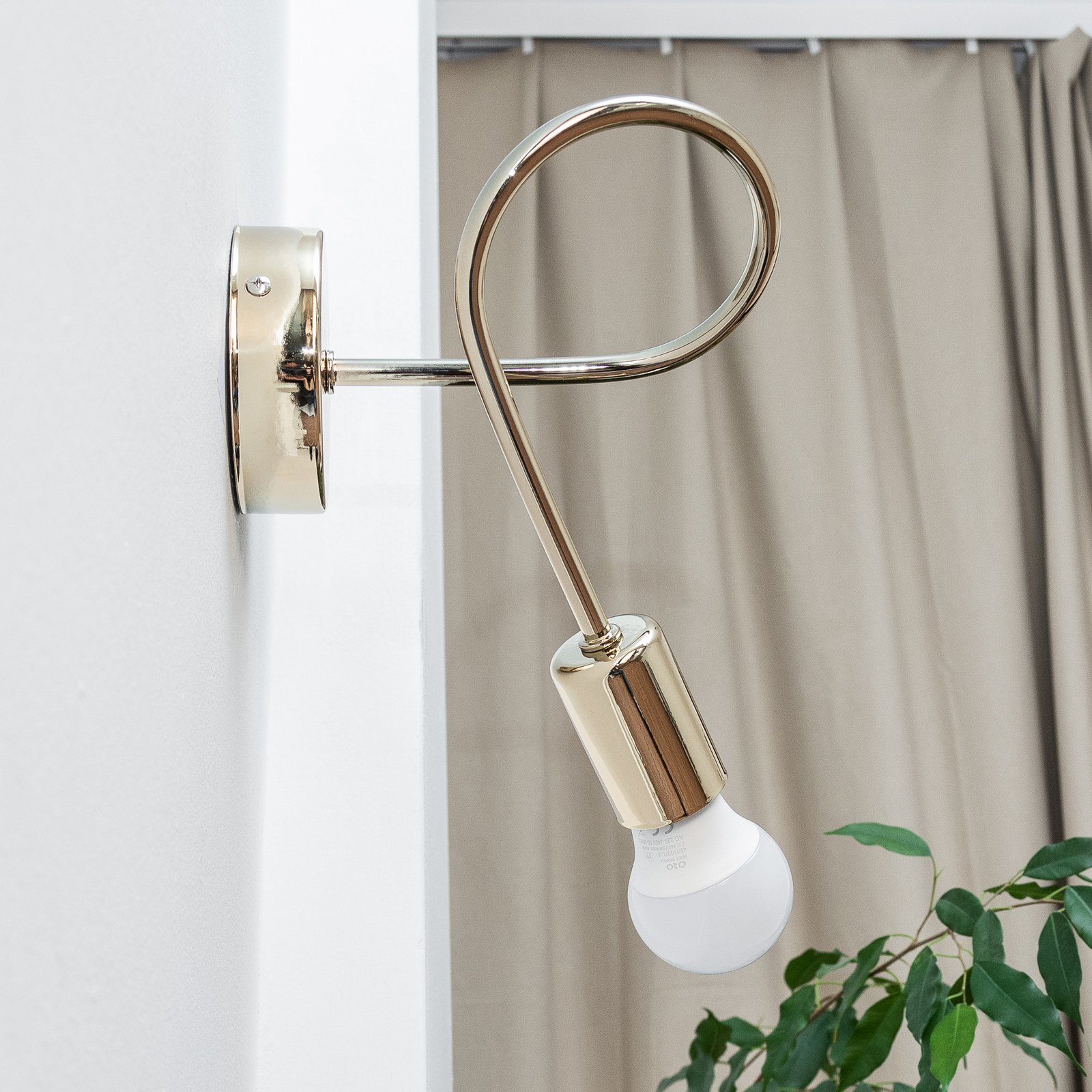 Oxford wall light, gold-coloured, metal, E27