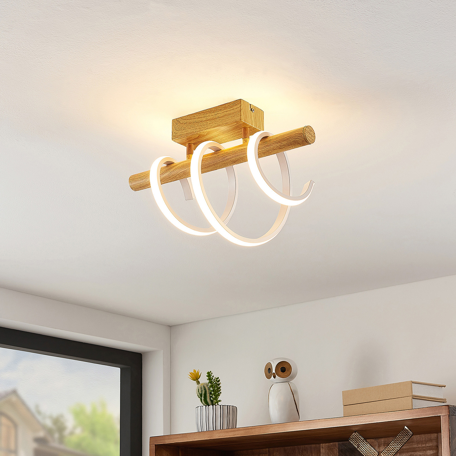 Lucande Milora LED ceiling lamp 40 cm, oak, for Living / Dining Room, aluminium, silicone, 8 W, energy efficiency: A+, L: 40 cm, W: 20 cm, H: 27 cm