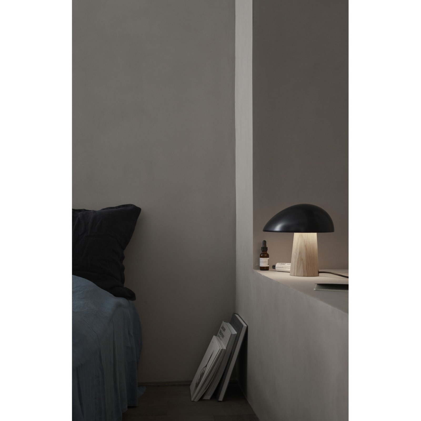 Night Owl Stolna lampa Mat Midnight Plava/Ash - Fritz Hansen